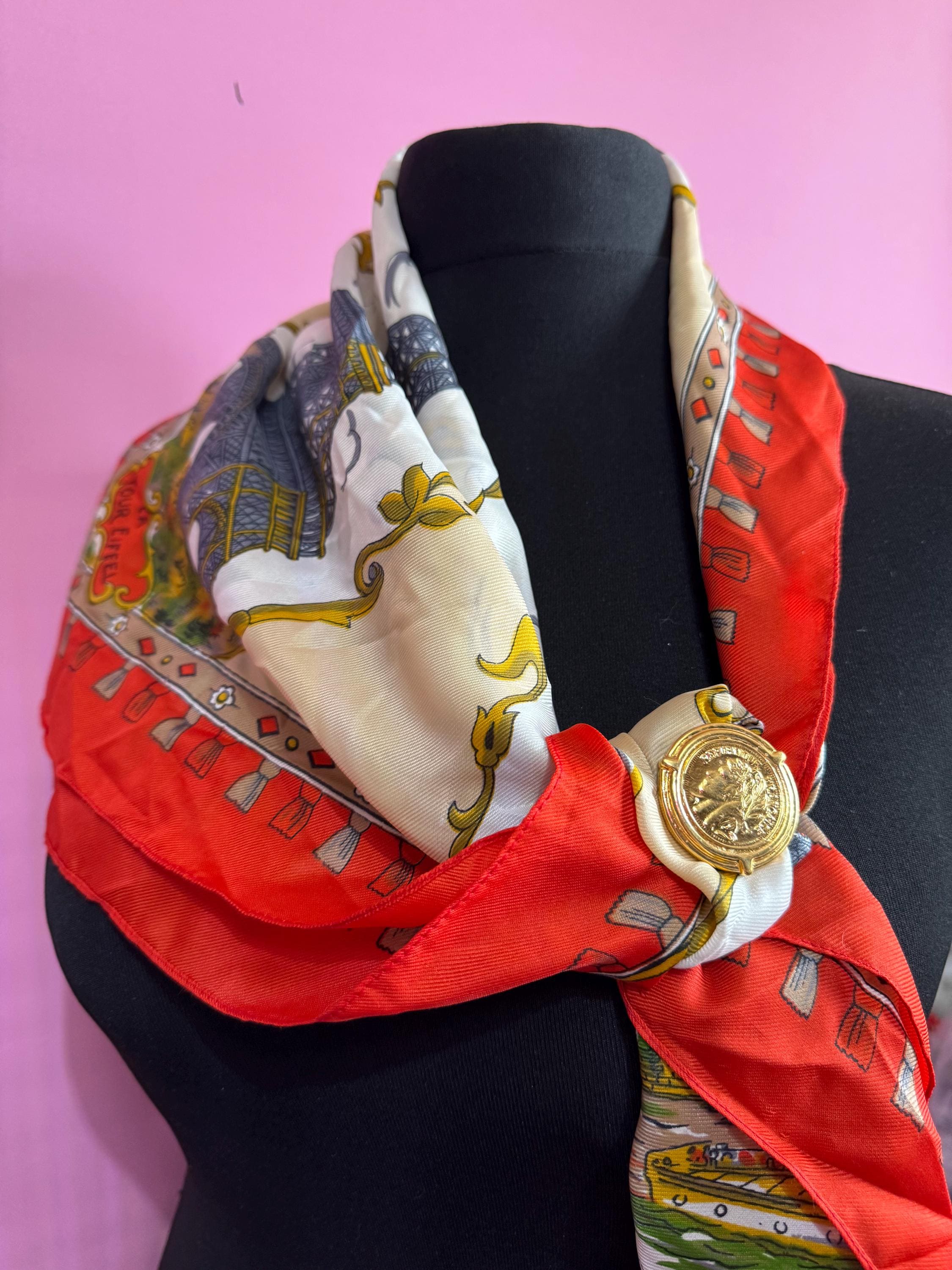 Gold coin Scarf Clip ring , vintage gold French old shop stock