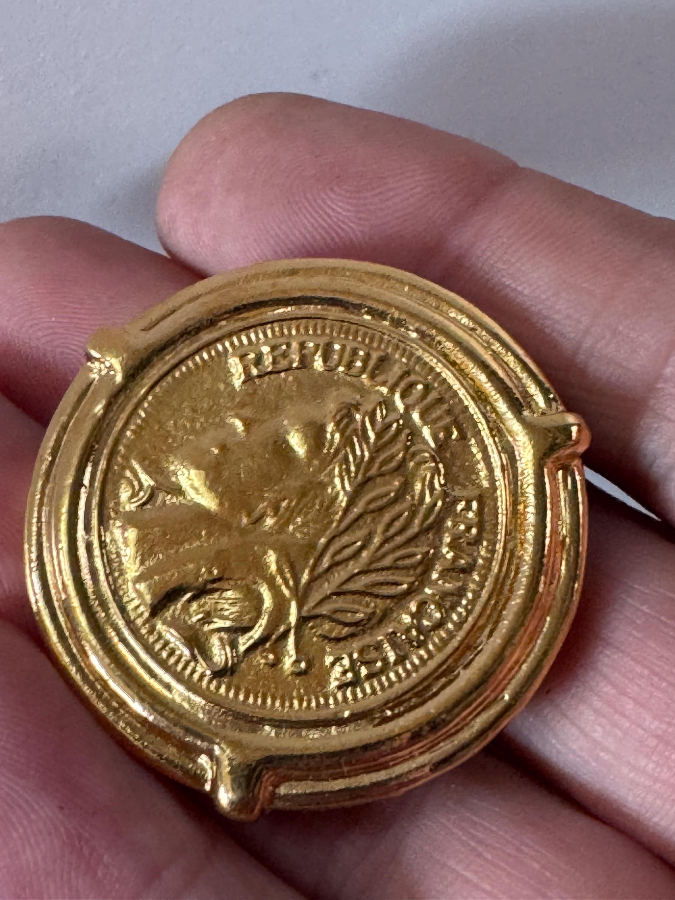 Gold coin Scarf Clip ring , vintage gold French old shop stock