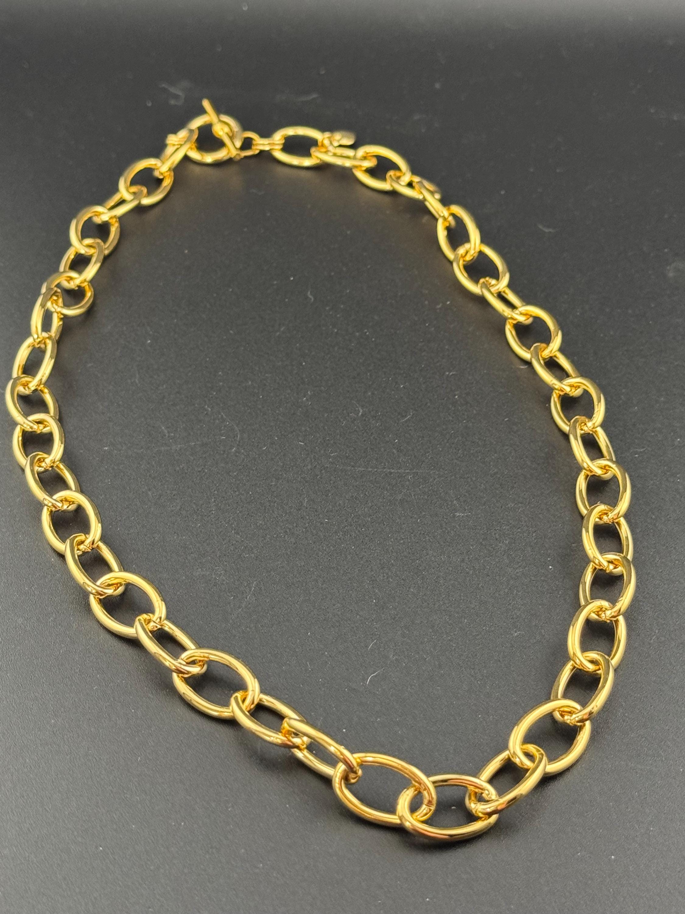 Y2K Heart Charm Pendant Necklace: Chunky Gold Cable Chain