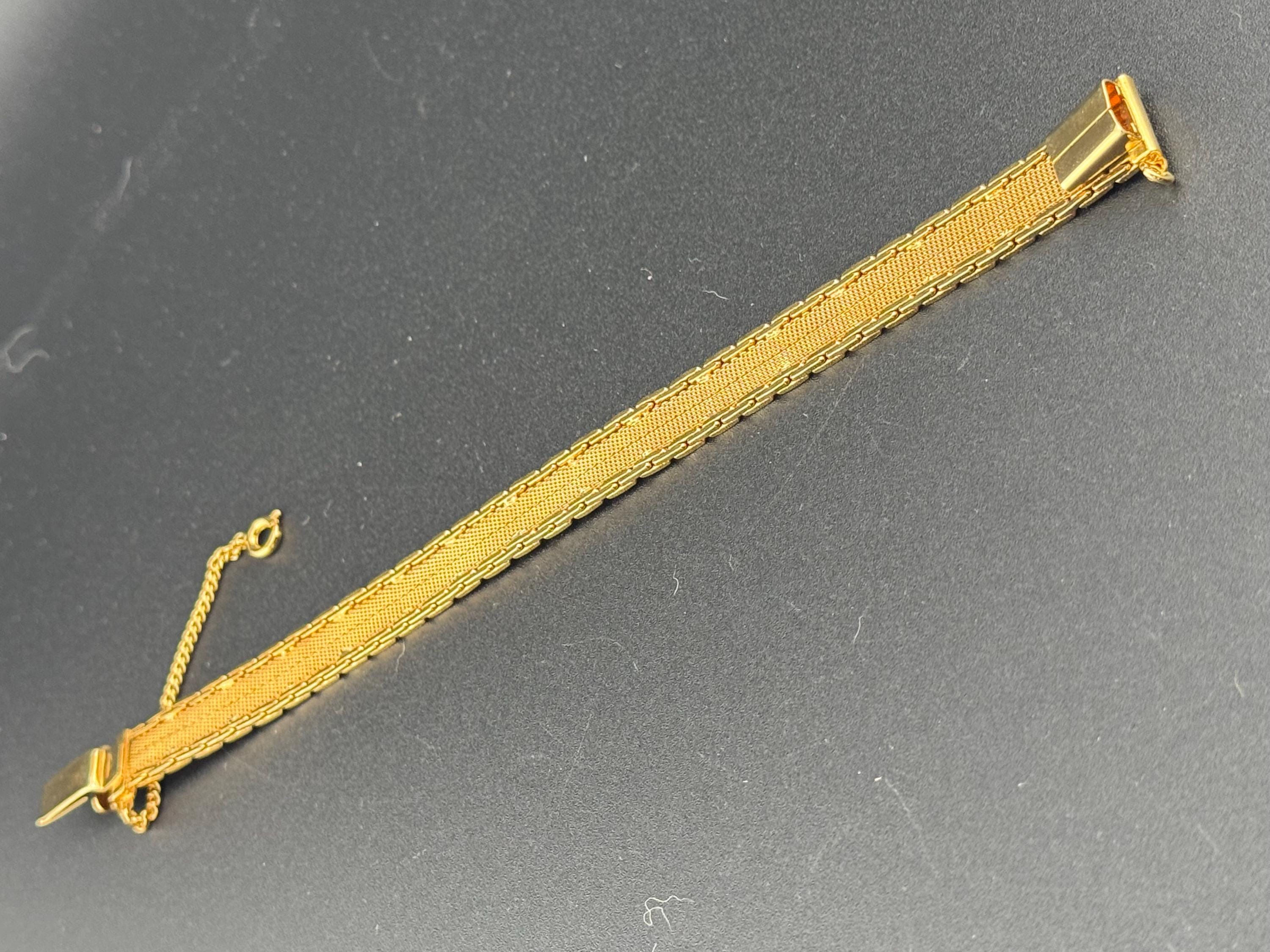 True Vintage pristine antique tone gold plated wide mesh flat link bangle bracelet 18.5 x 12mm old shop stock