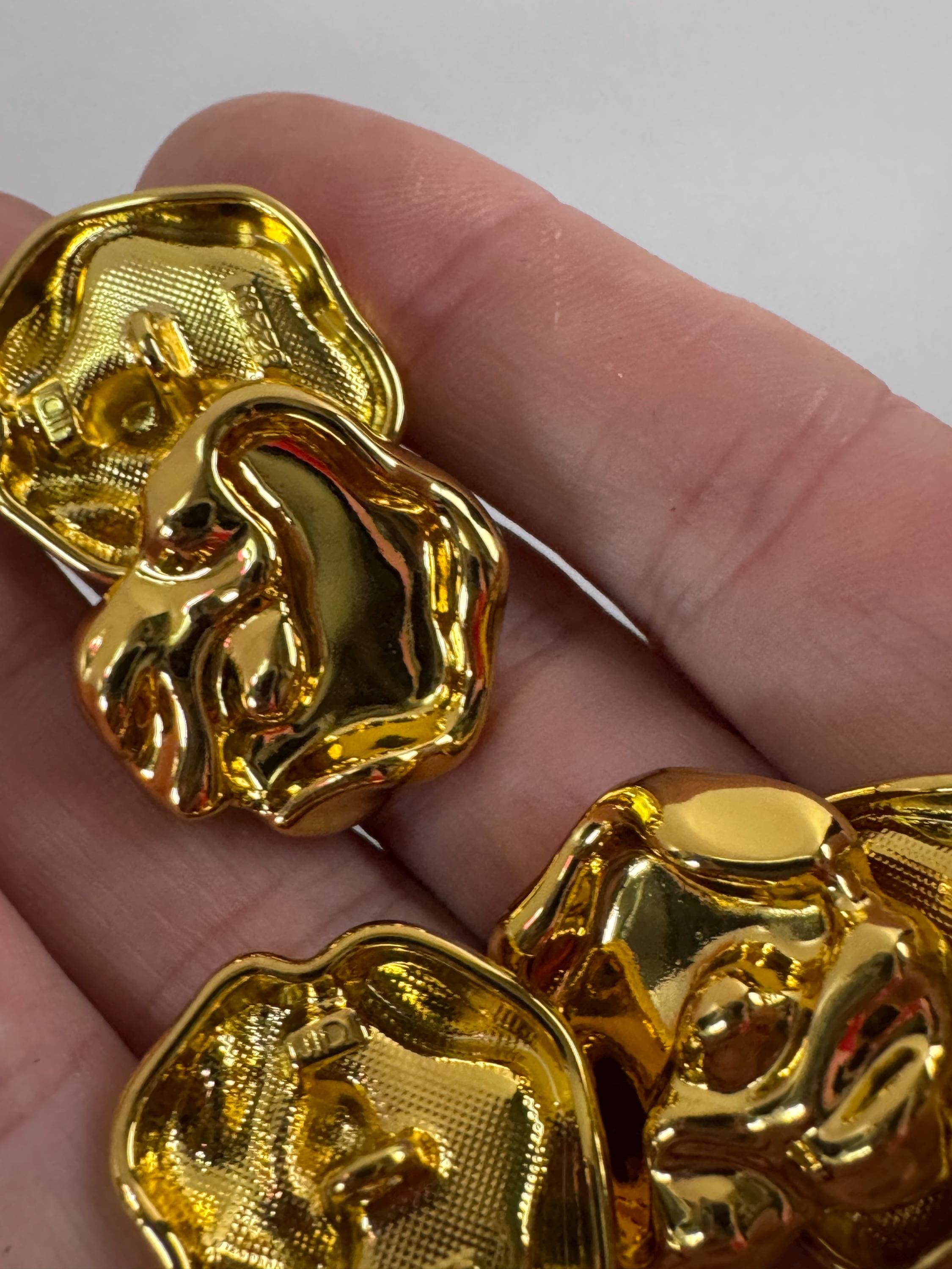 23mm gold irregular shaped metal buttons, (5 pack) abstract design