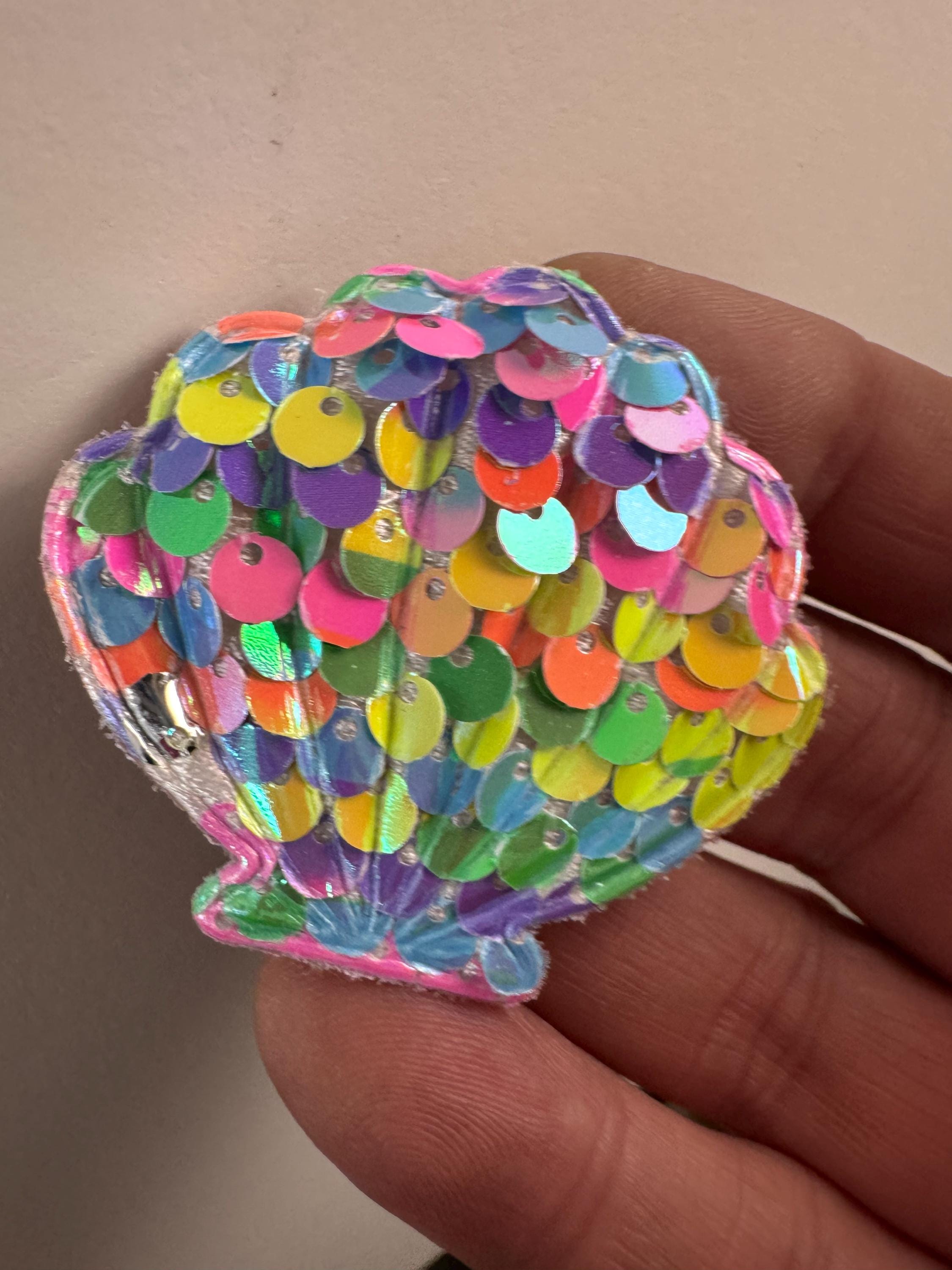 Rainbow Sequin Scallop Patch: Nautical Sew-On Appliqué (4.5cm x 5cm)