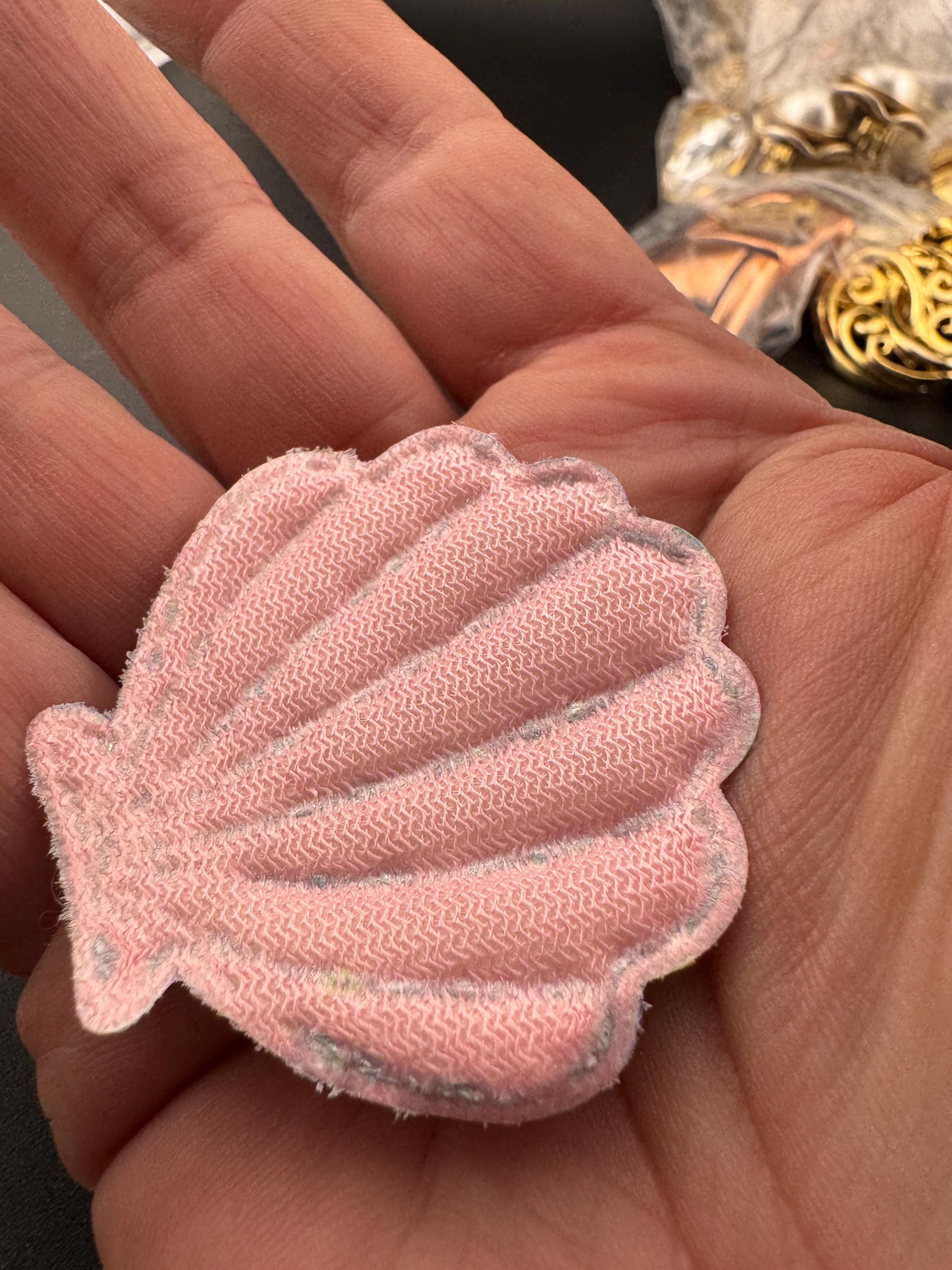 Rainbow Sequin Scallop Patch: Nautical Sew-On Appliqué (4.5cm x 5cm)