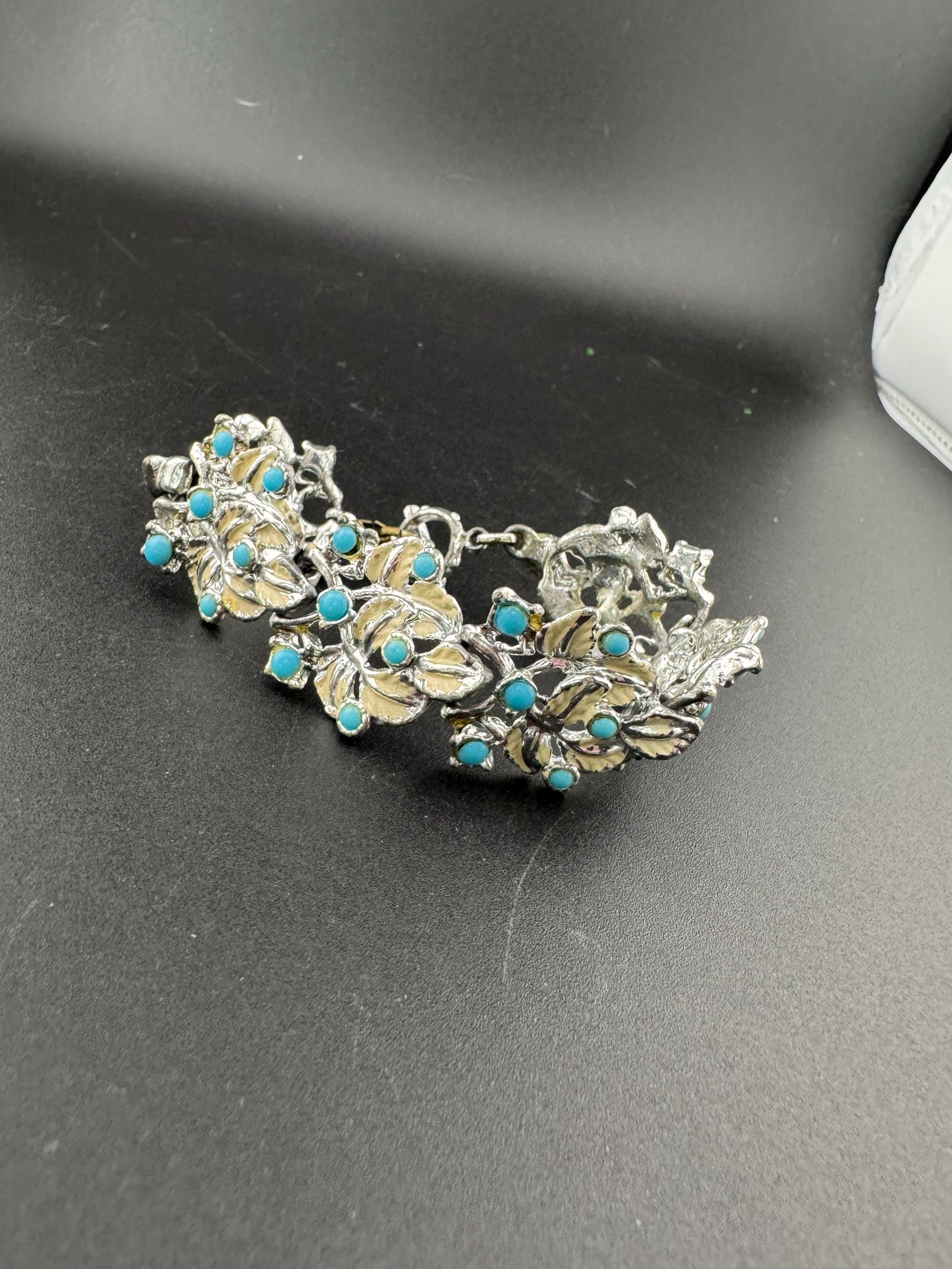 Vintage Silver Tone Turquoise Bracelet: Cream Enamel Floral Panel