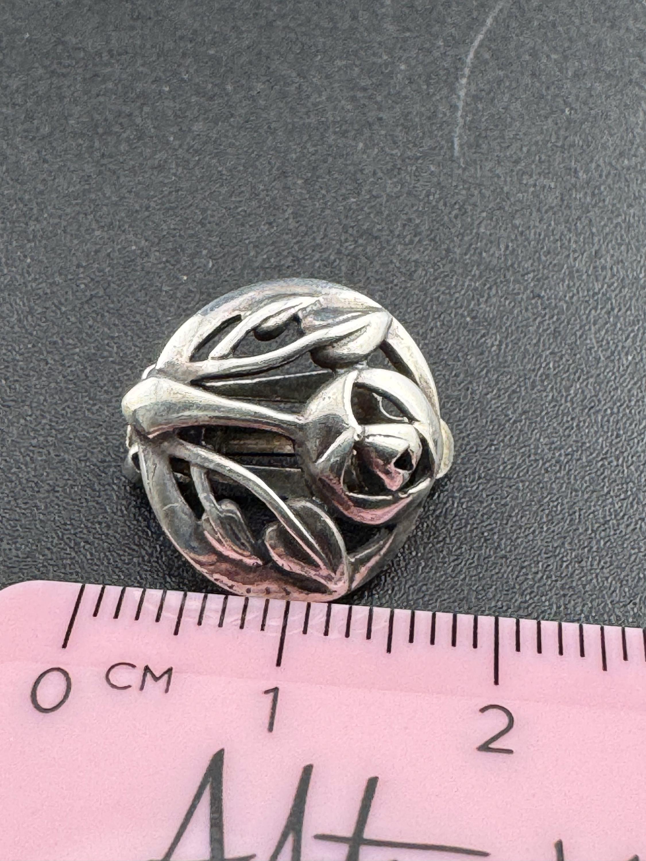 Small Vintage 925 arts and crafts style floral sterling silver clip on earrings 1.5cm