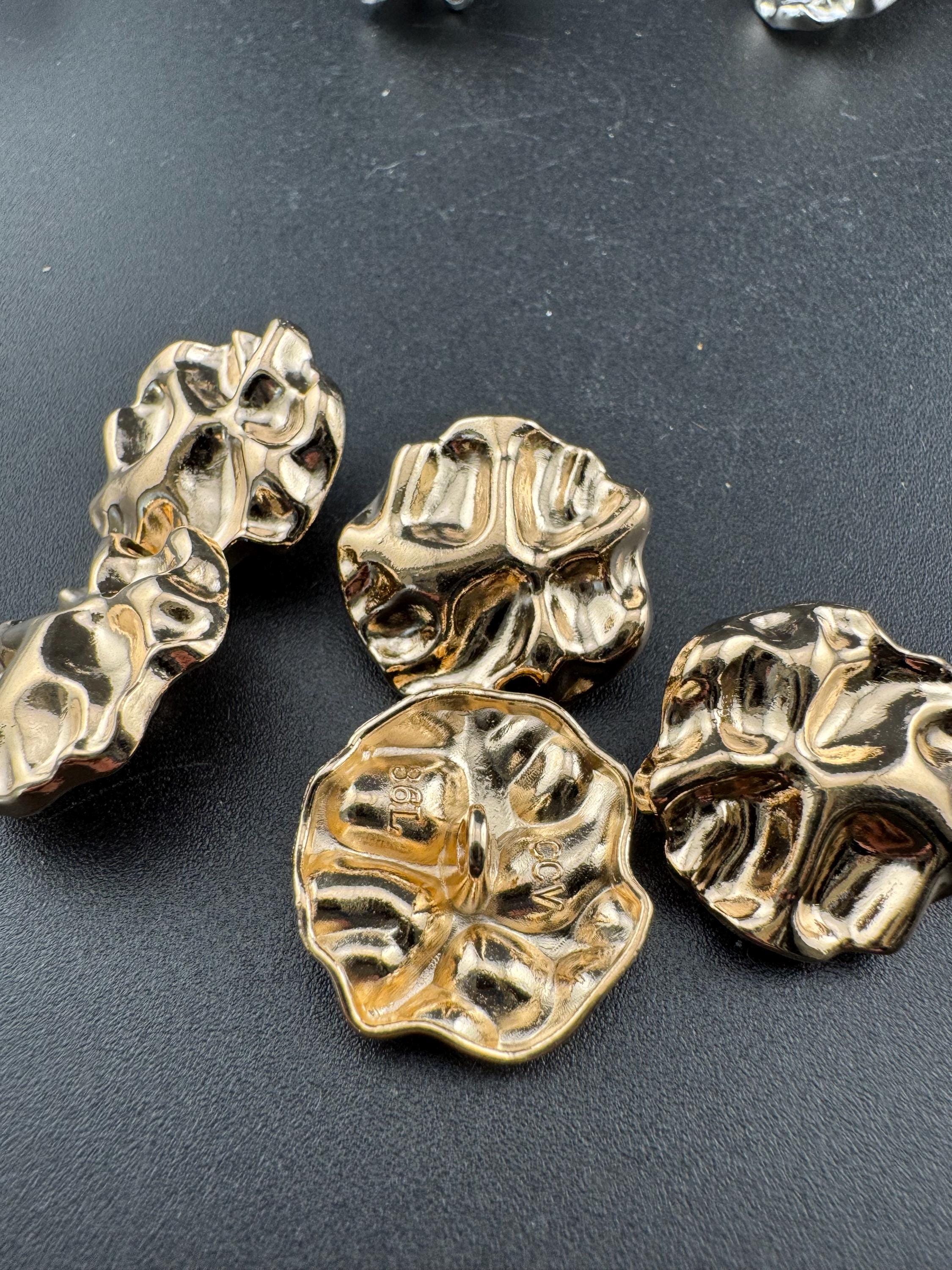 22mm gold tone irregular shaped metal buttons 5 pack