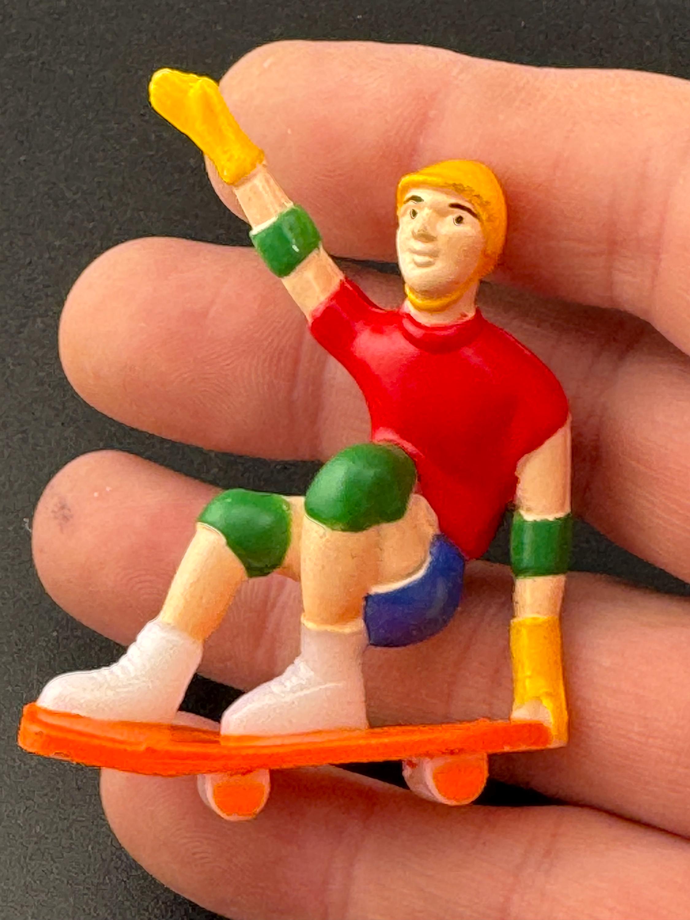 skateboarder birthday cake topper, novelty skateboarding decoration