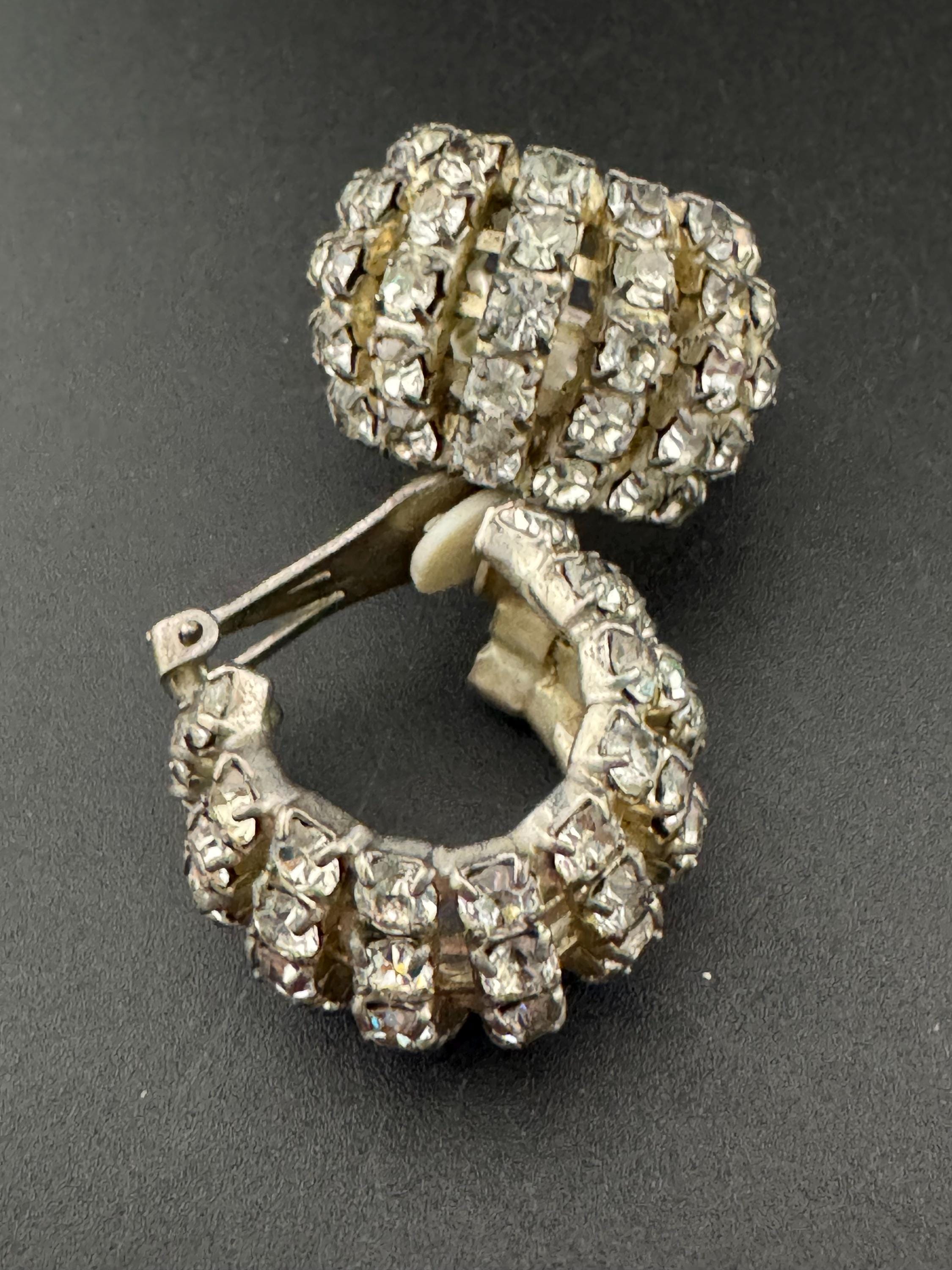 Vintage silver tone Clear diamanté paste rhinestone full hoop clip on earrings