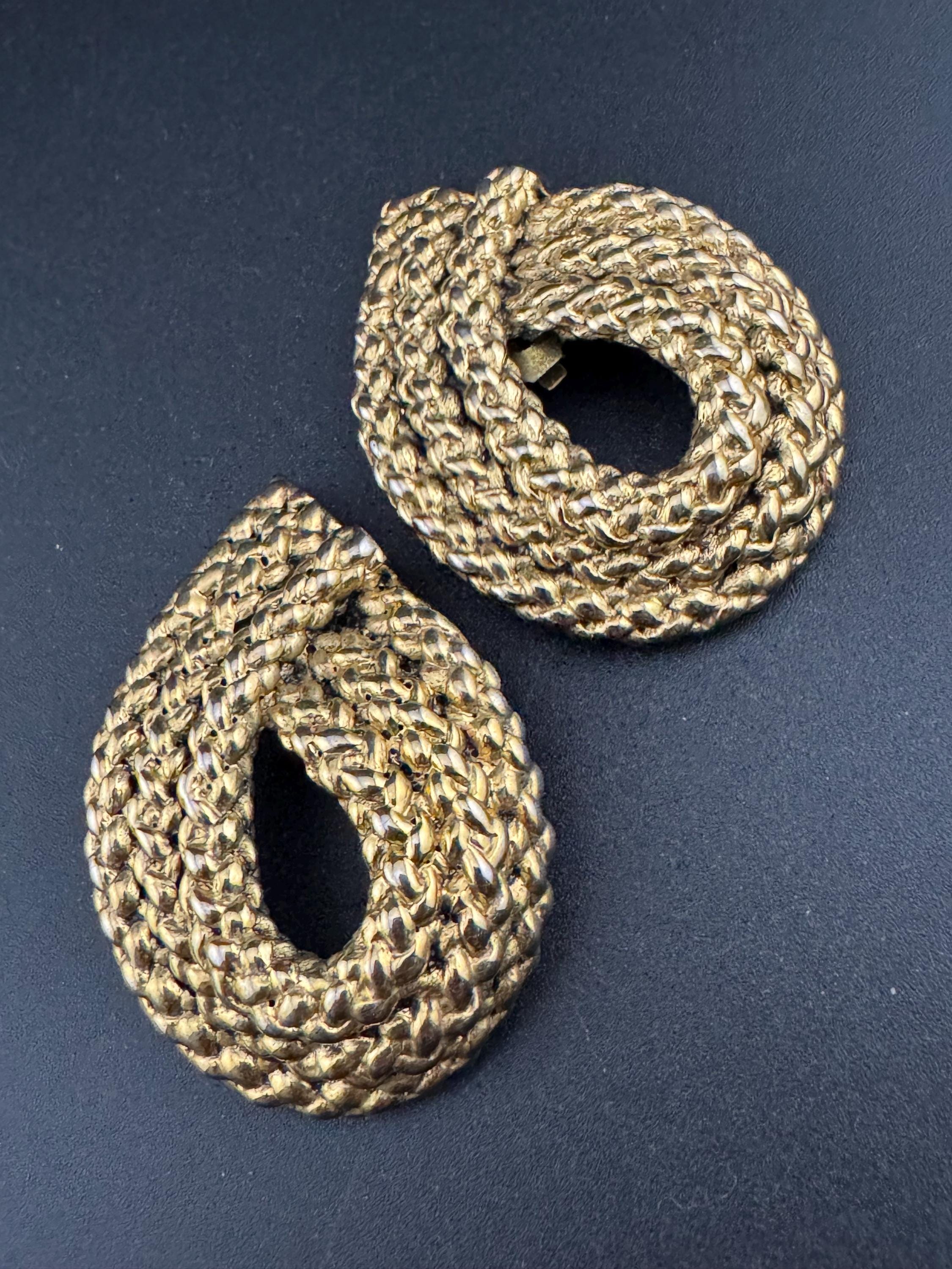 Reserved 1980s Retro Gold Tone Rope Twist Clip On Earrings