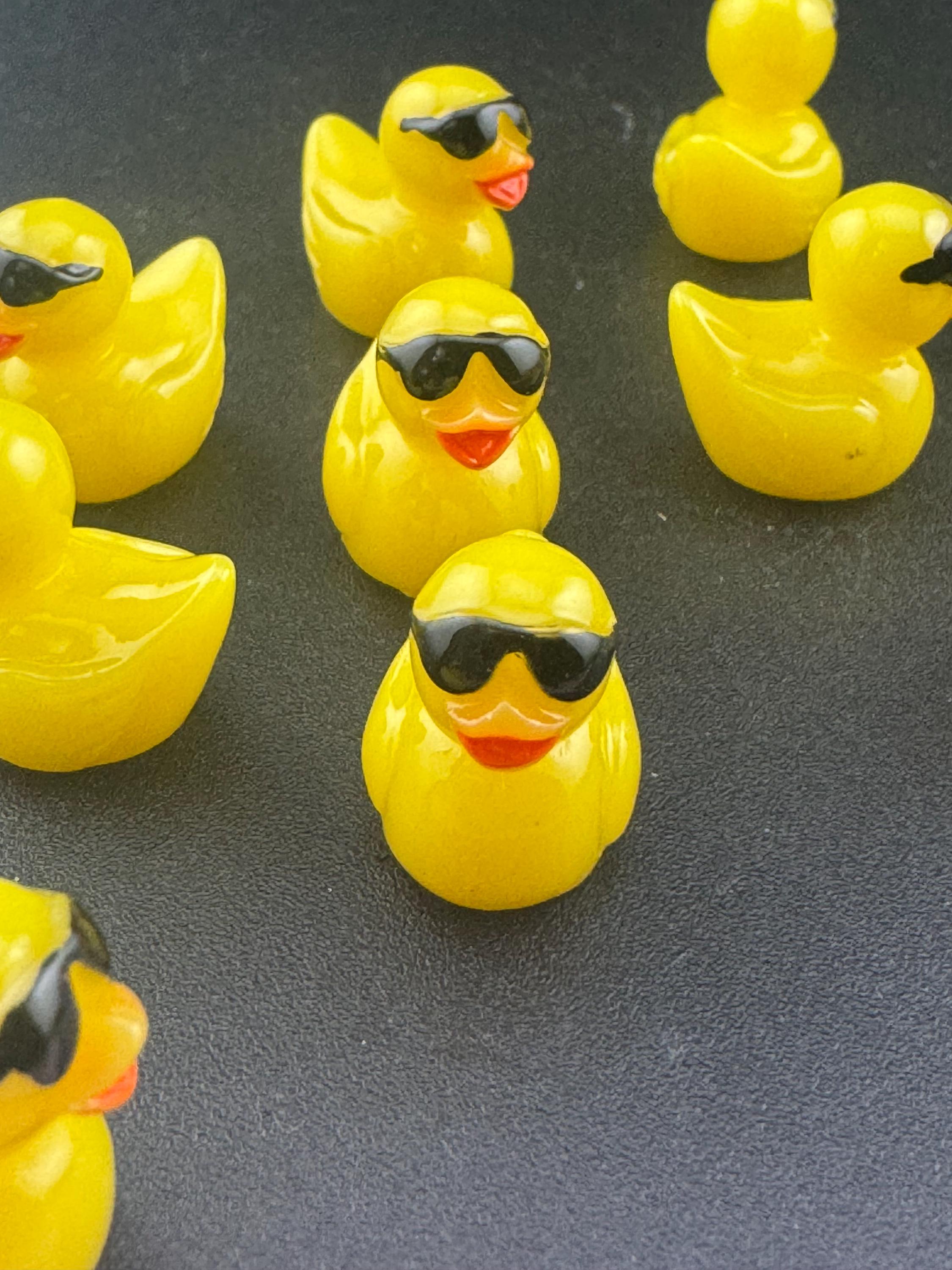 5 x miniature ducks cake toppers fairy garden farmyard dollshouse decorations