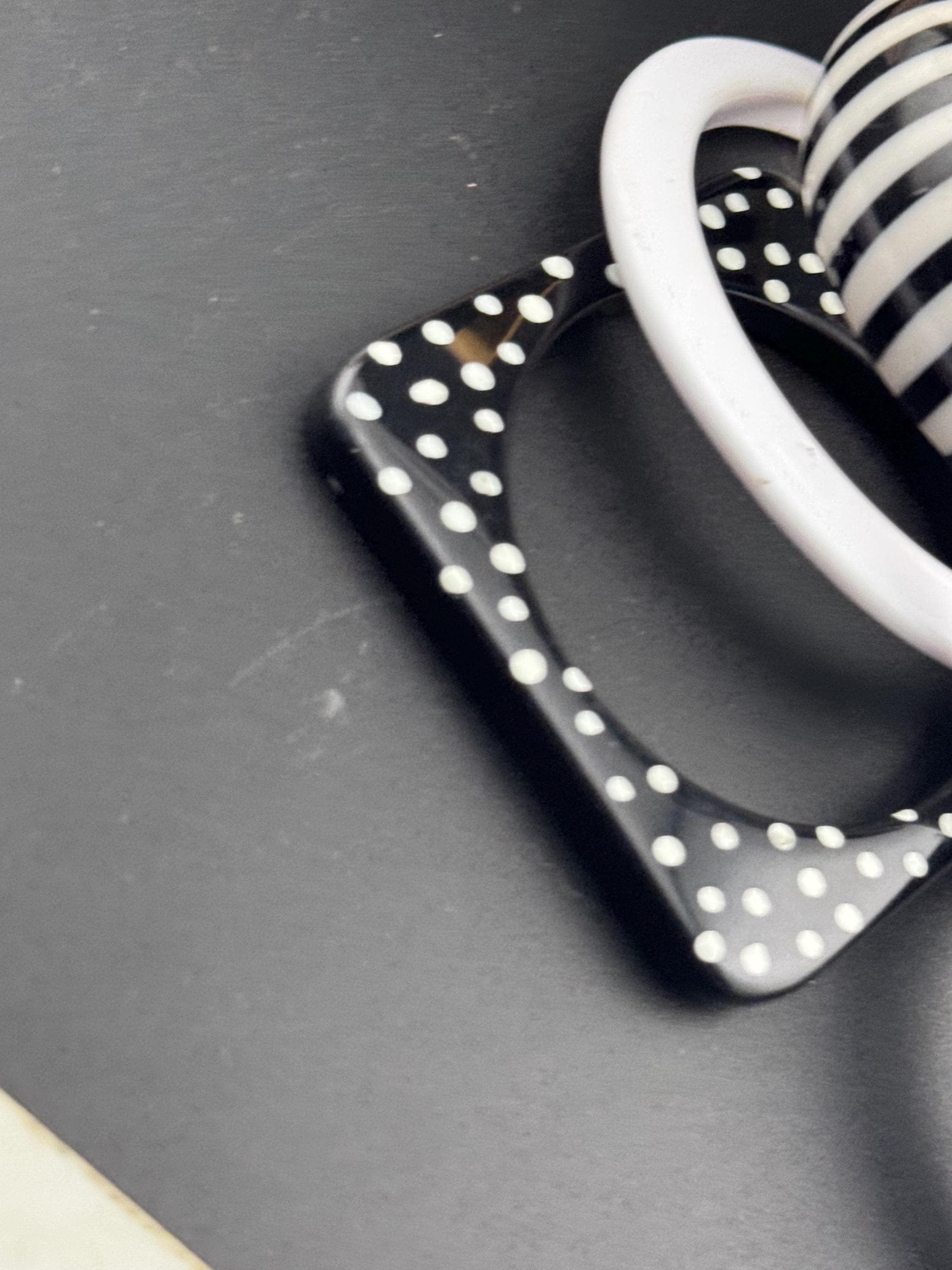 Vintage stack of black and white Chunky stylish plastic bangles retro acrylic bracelets