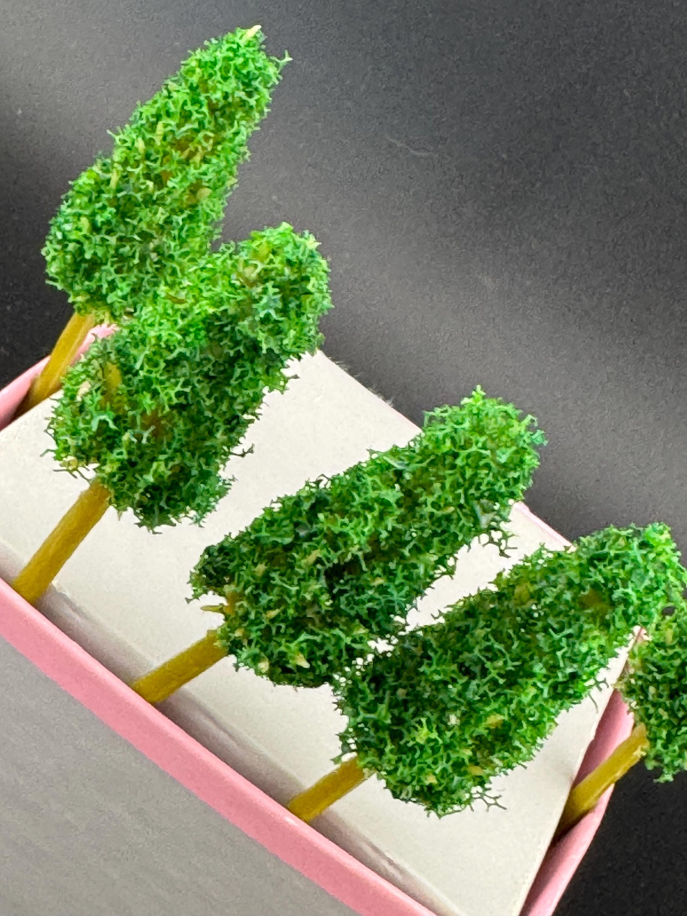 Miniature Fir Trees (5 Pieces): 5cm Cake Toppers, Woodland Scenery