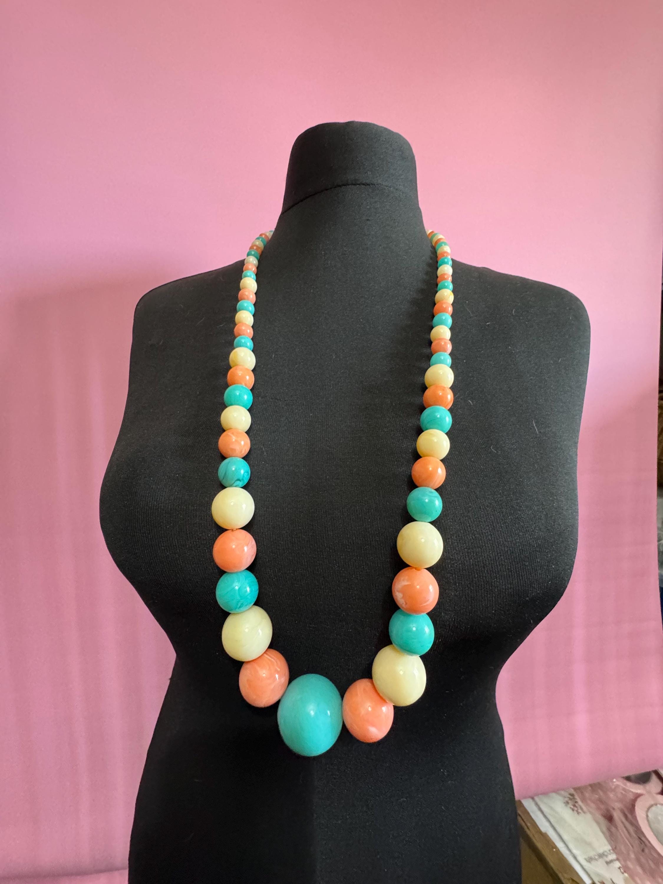 Vintage Kitsch Beaded Necklace: Bubblegum Pink, Blue, White Plastic, 1960s