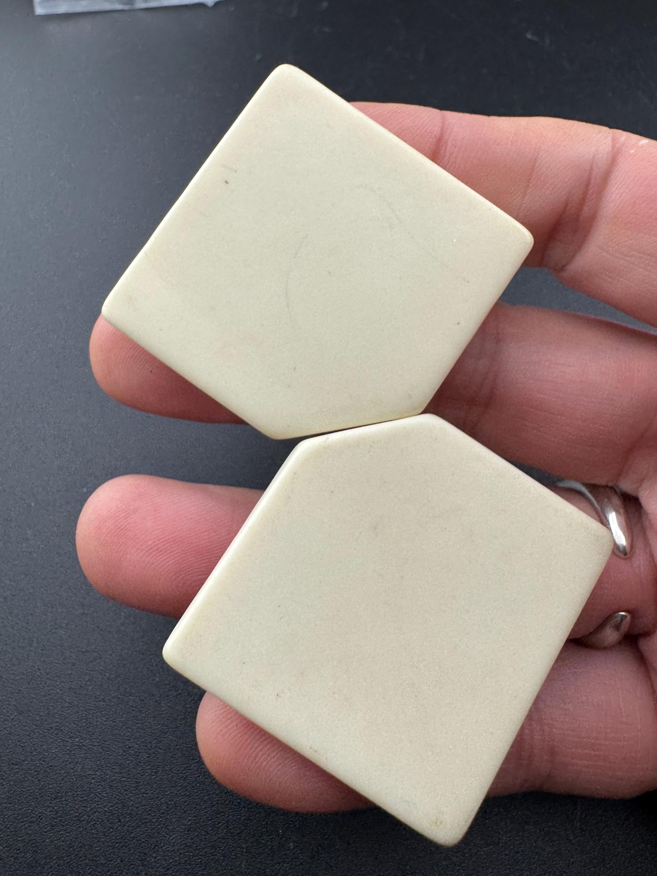 True Art Deco 2 part beige cream early plastic geometric belt buckle