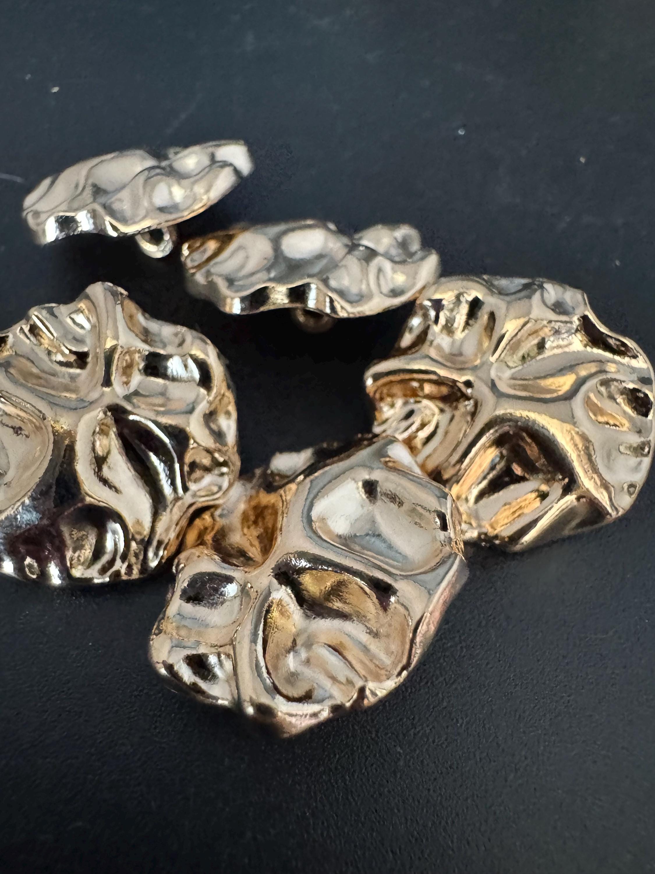 22mm gold tone irregular shaped metal buttons 5 pack