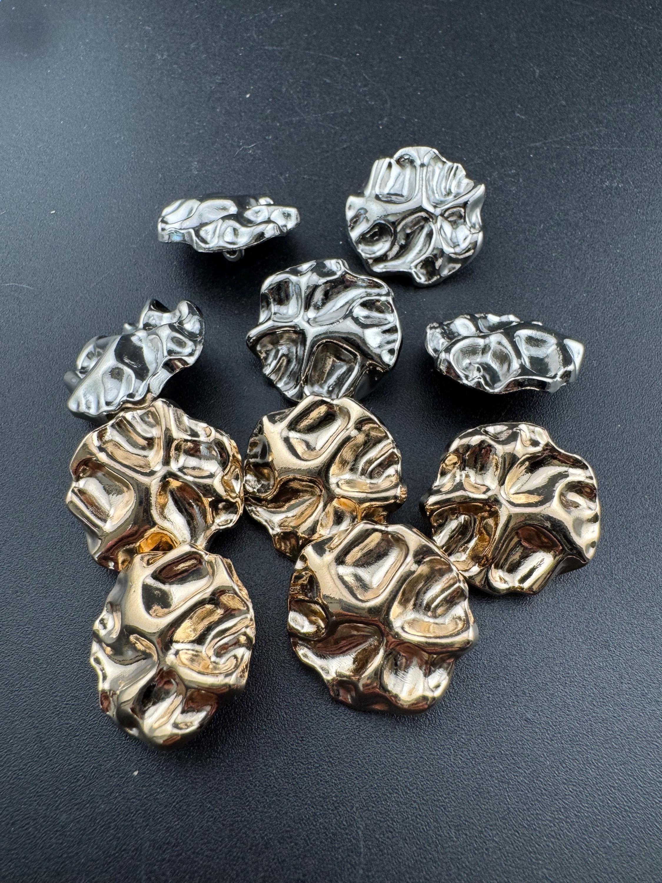 22mm gold tone irregular shaped metal buttons 5 pack