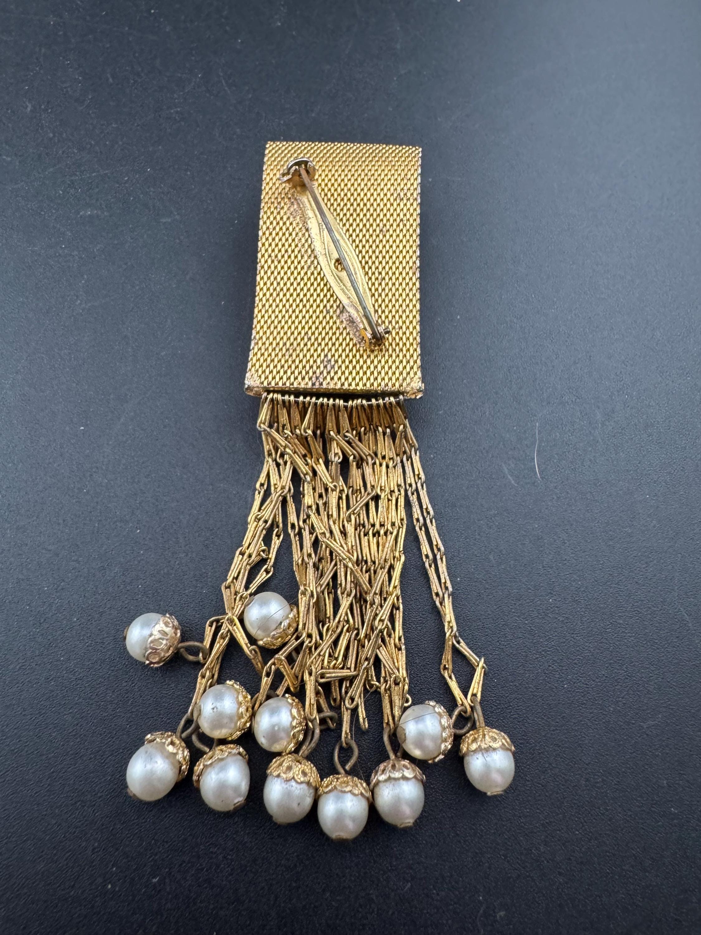 vintage gold tone chain mesh pearl tassel brooch 1950s modernist mid century with green crystal 10cm