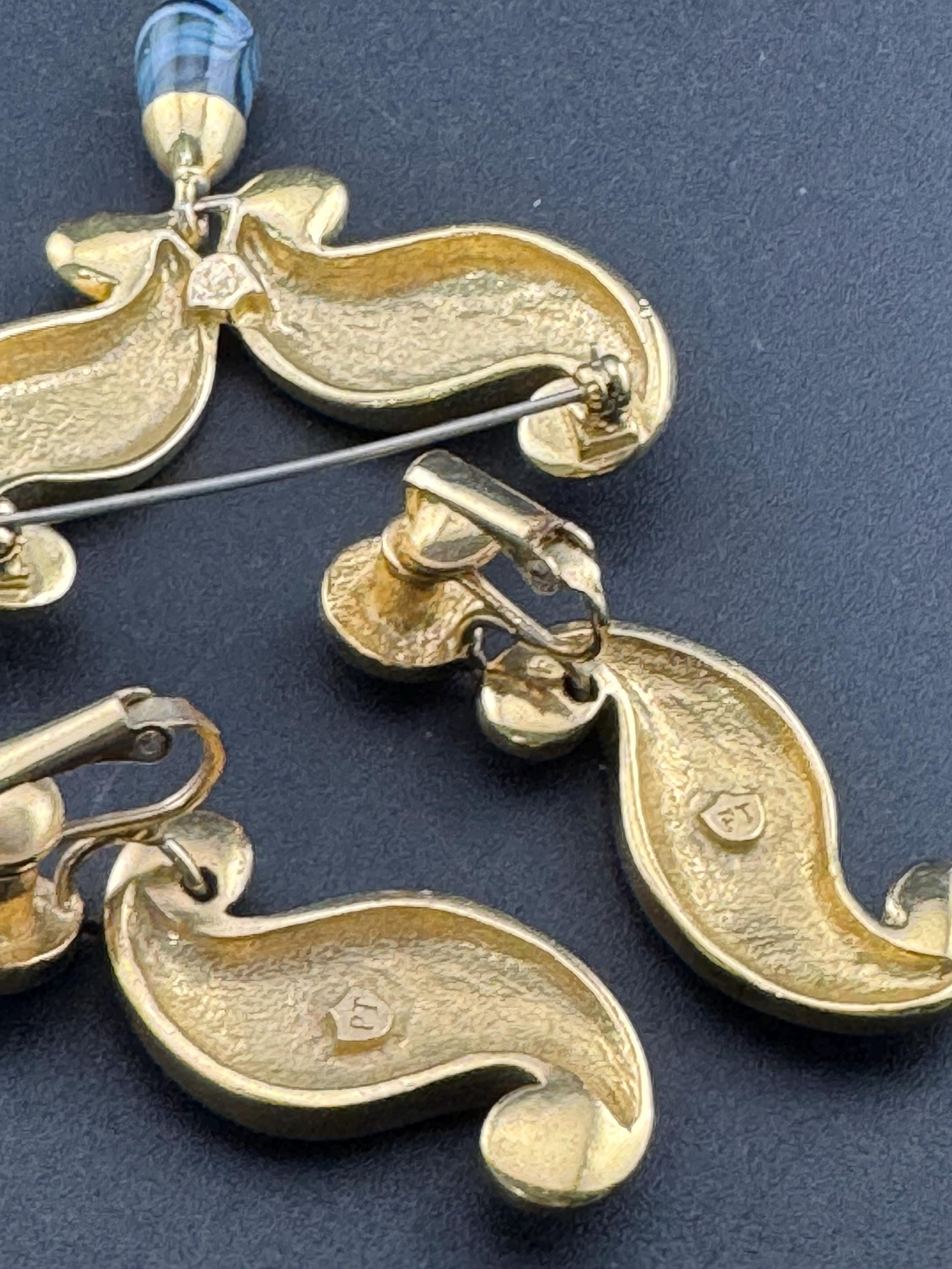 signed PT Etruscan style navy blue and gold drop brooch and matching clip on earrings, past times jewellery set 1980s