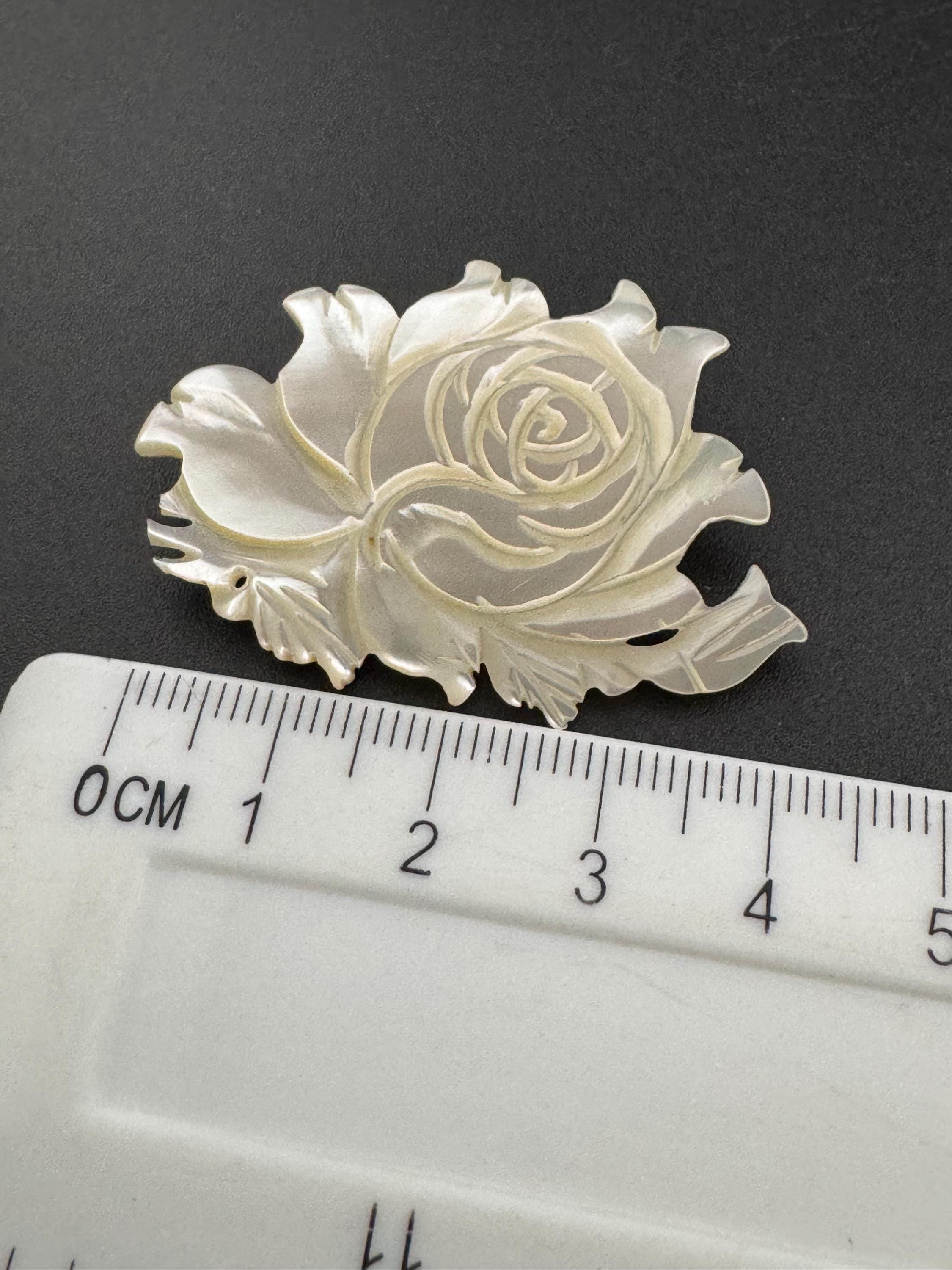 Vintage MOP carved cut Mother of Pearl floral rose Brooch