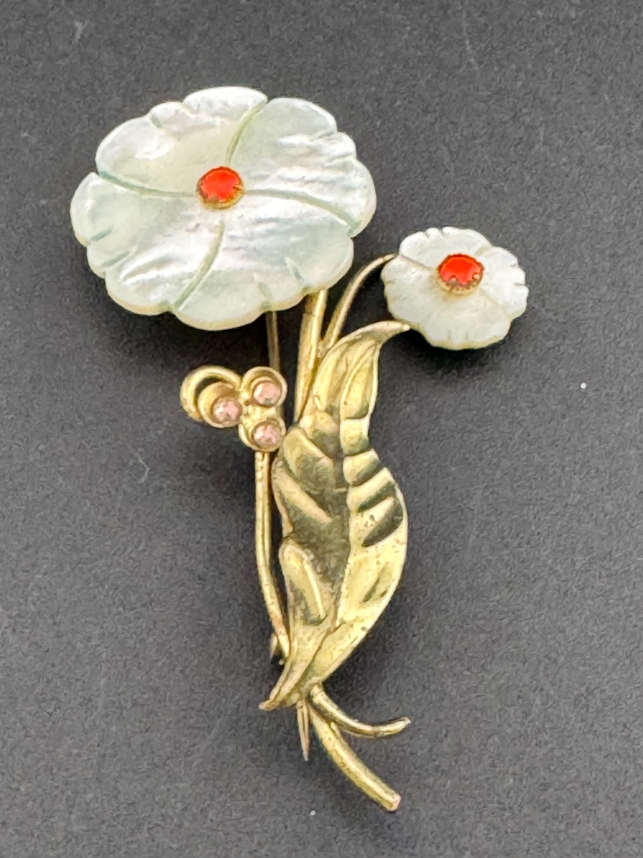 Vintage 1940s Mother of Pearl Floral Brooch: Carved Rose, Gold Tone