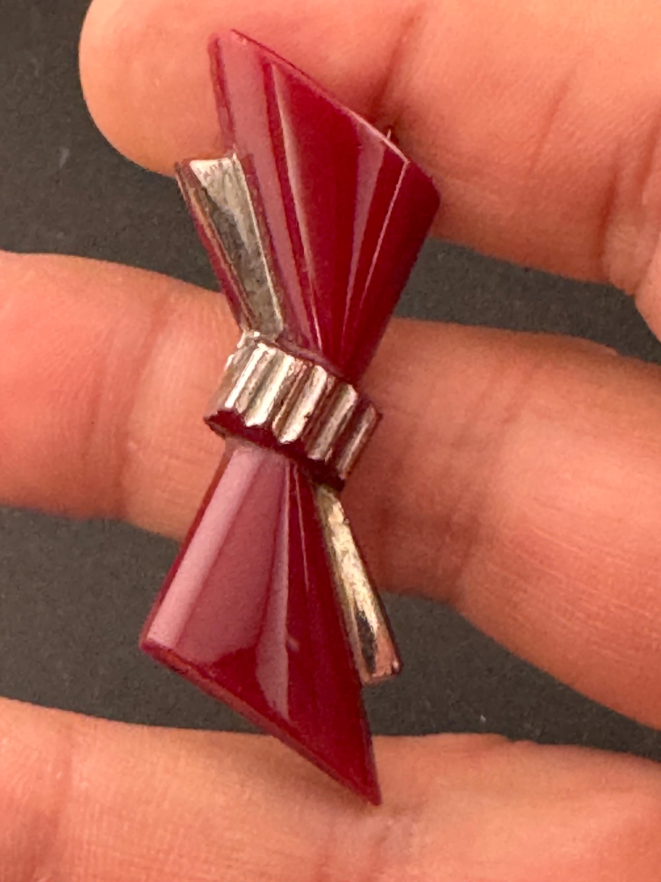 antique Czech Red moulded glass bow brooch silver art deco