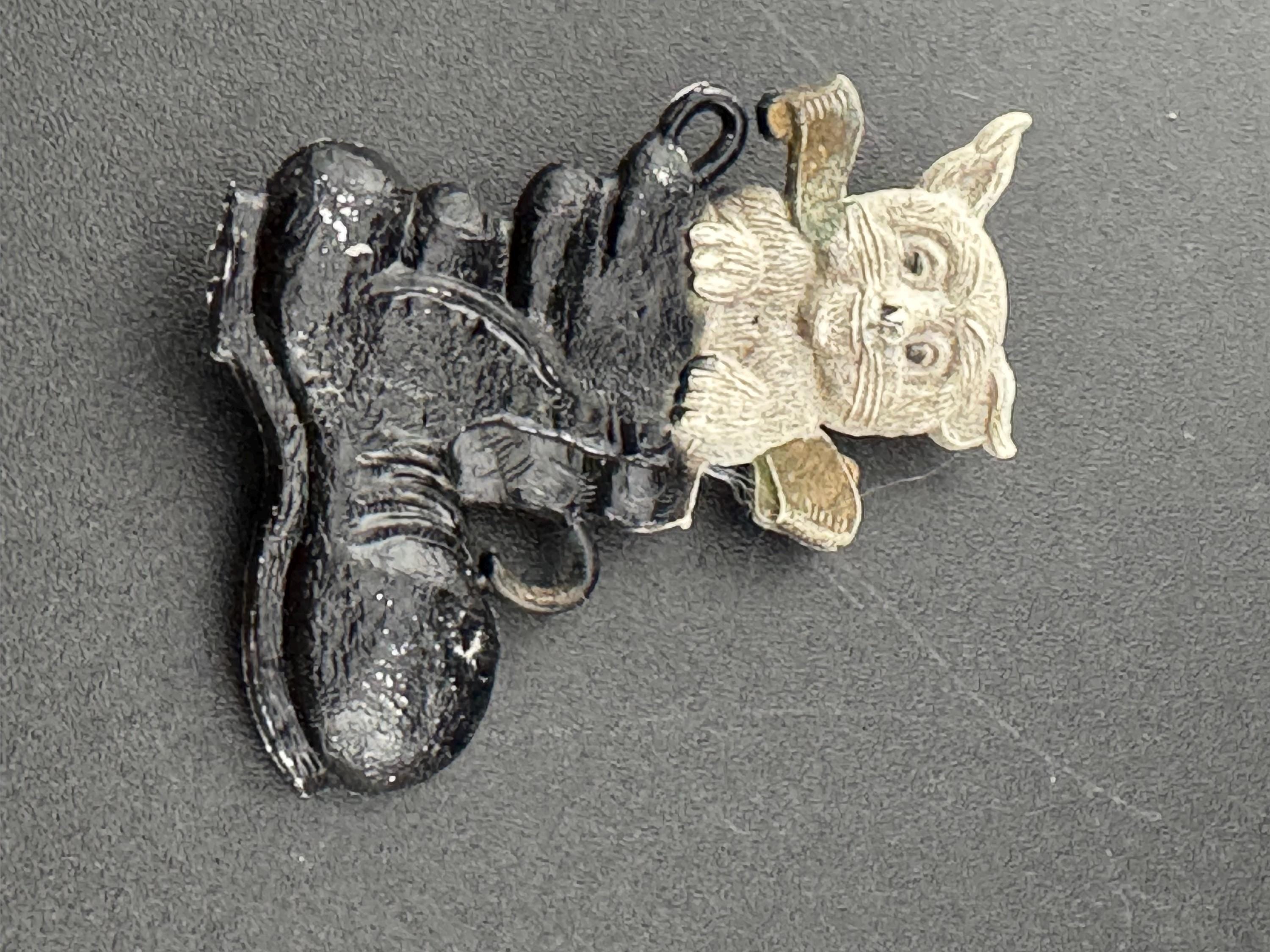 Vintage early plastic black cat in a boot Brooch celluloid