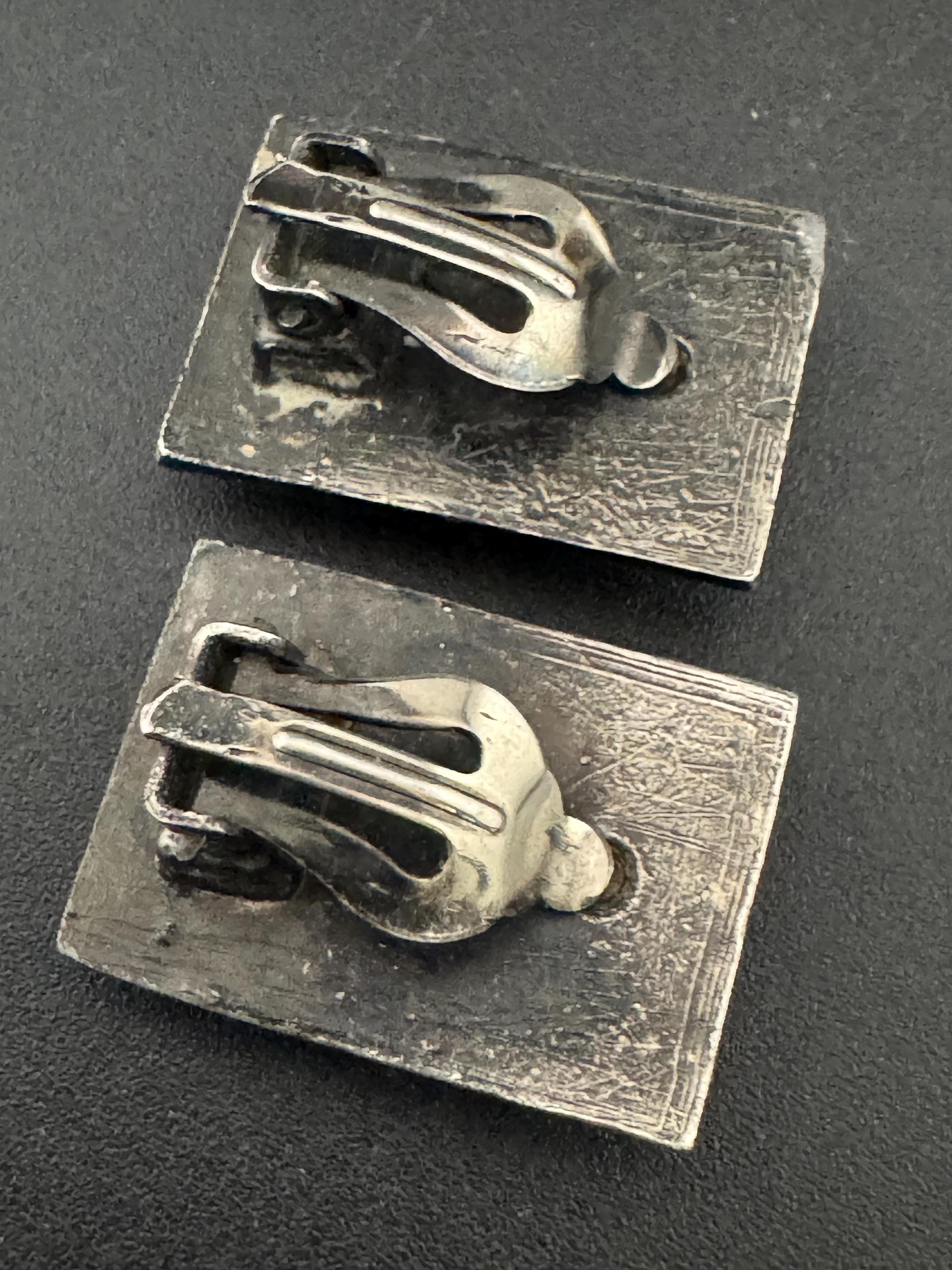 Vintage Novelty Door Knocker Clip On Earrings - Dark Silver Tone