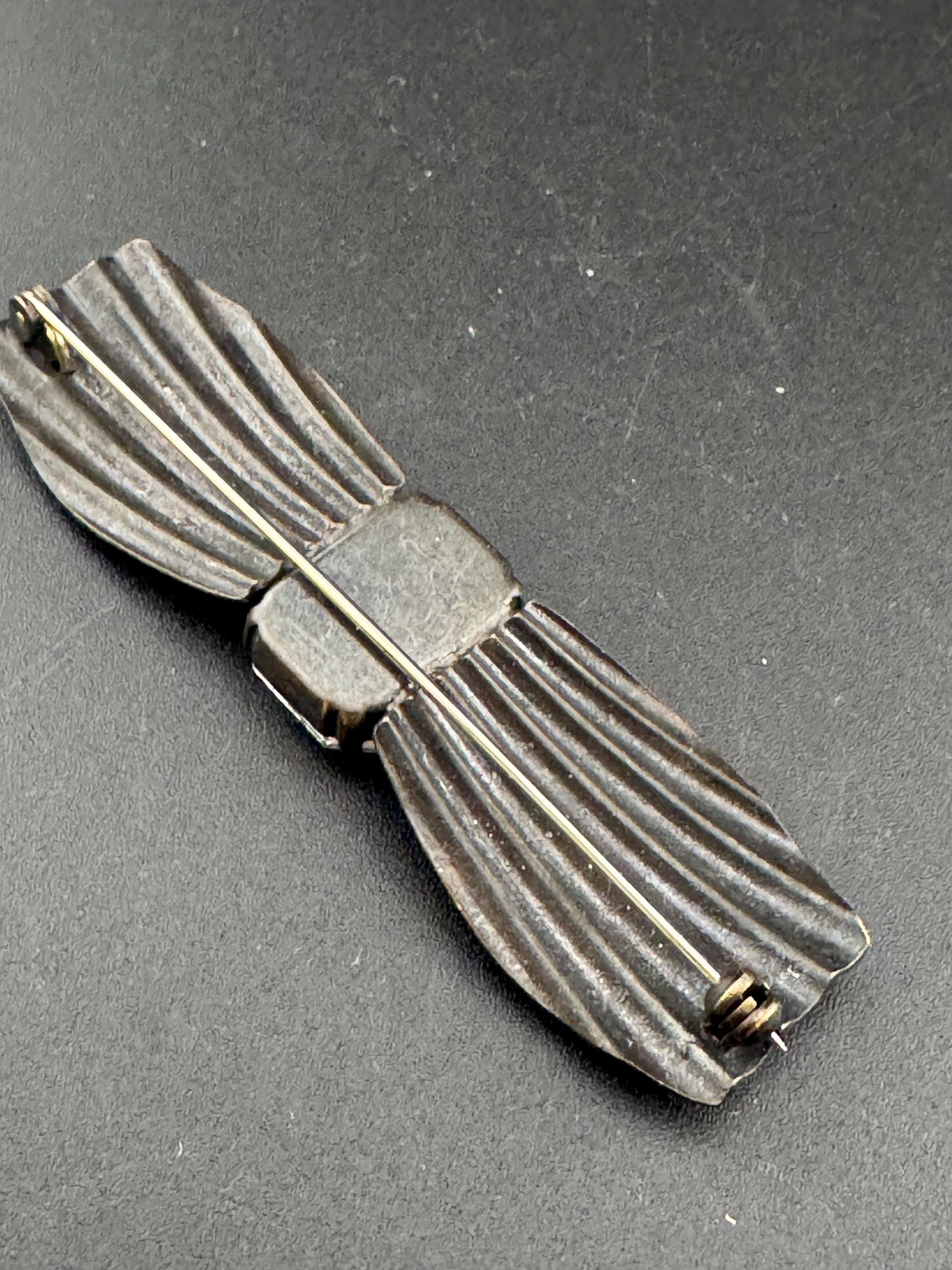 Vintage large antique bronzed gold tone large clear rhinestone diamanté Crystal bow brooch 7cm