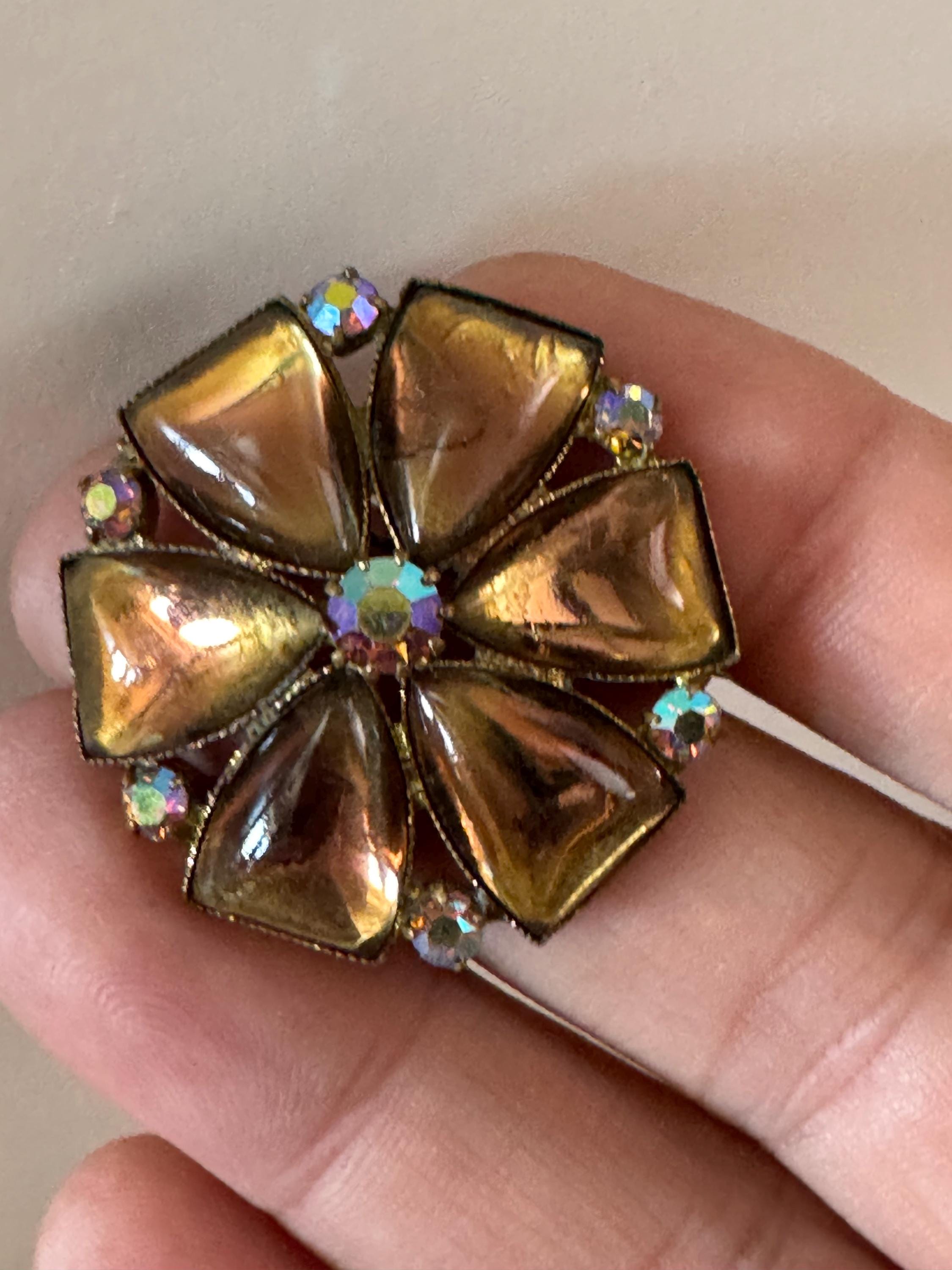 Vintage AB brown pink mirror glass brooch from Austria, 3cm brass back