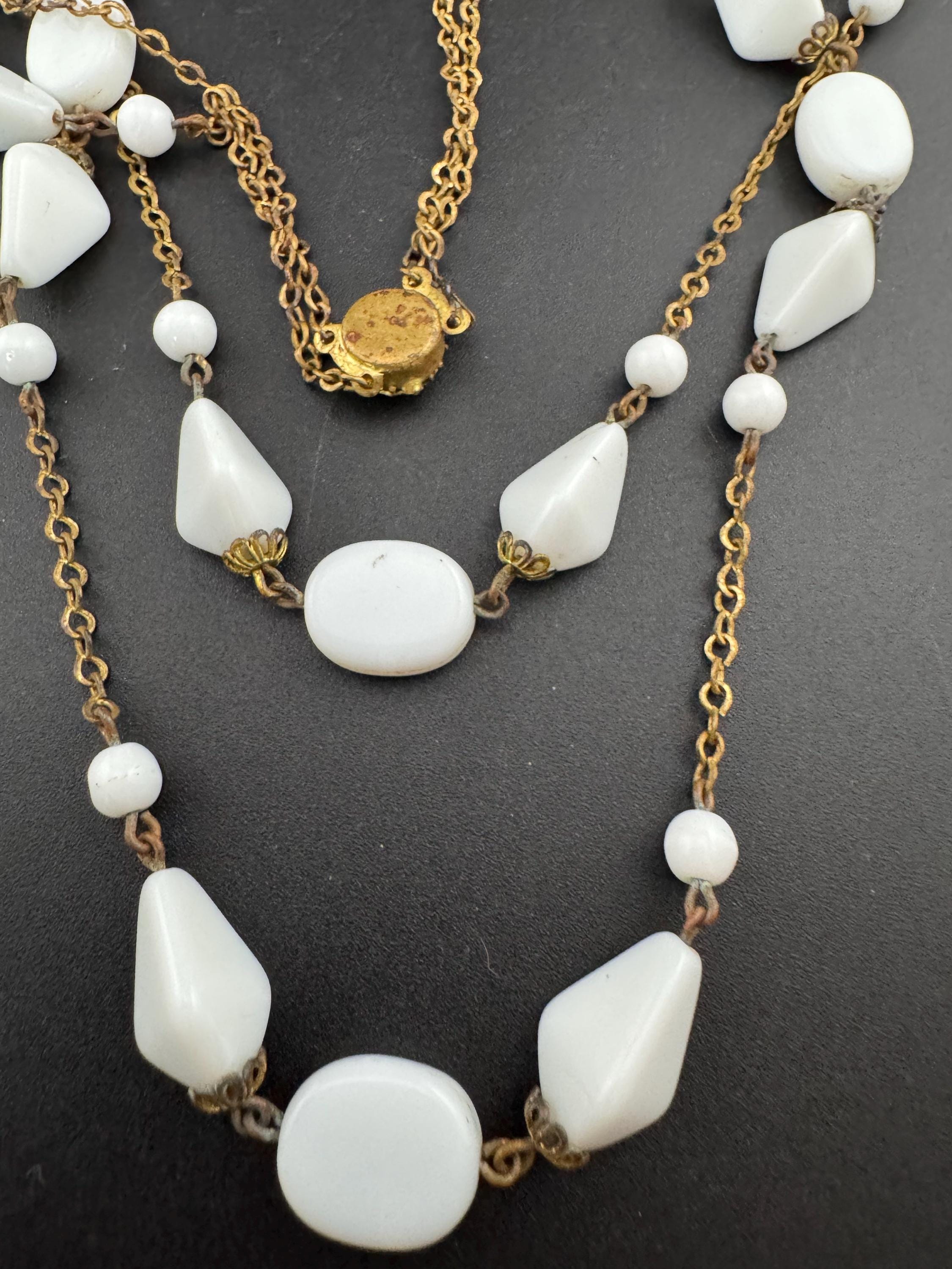 Vintage 2 row White milk glass abstract beaded layering gold chain link necklace
