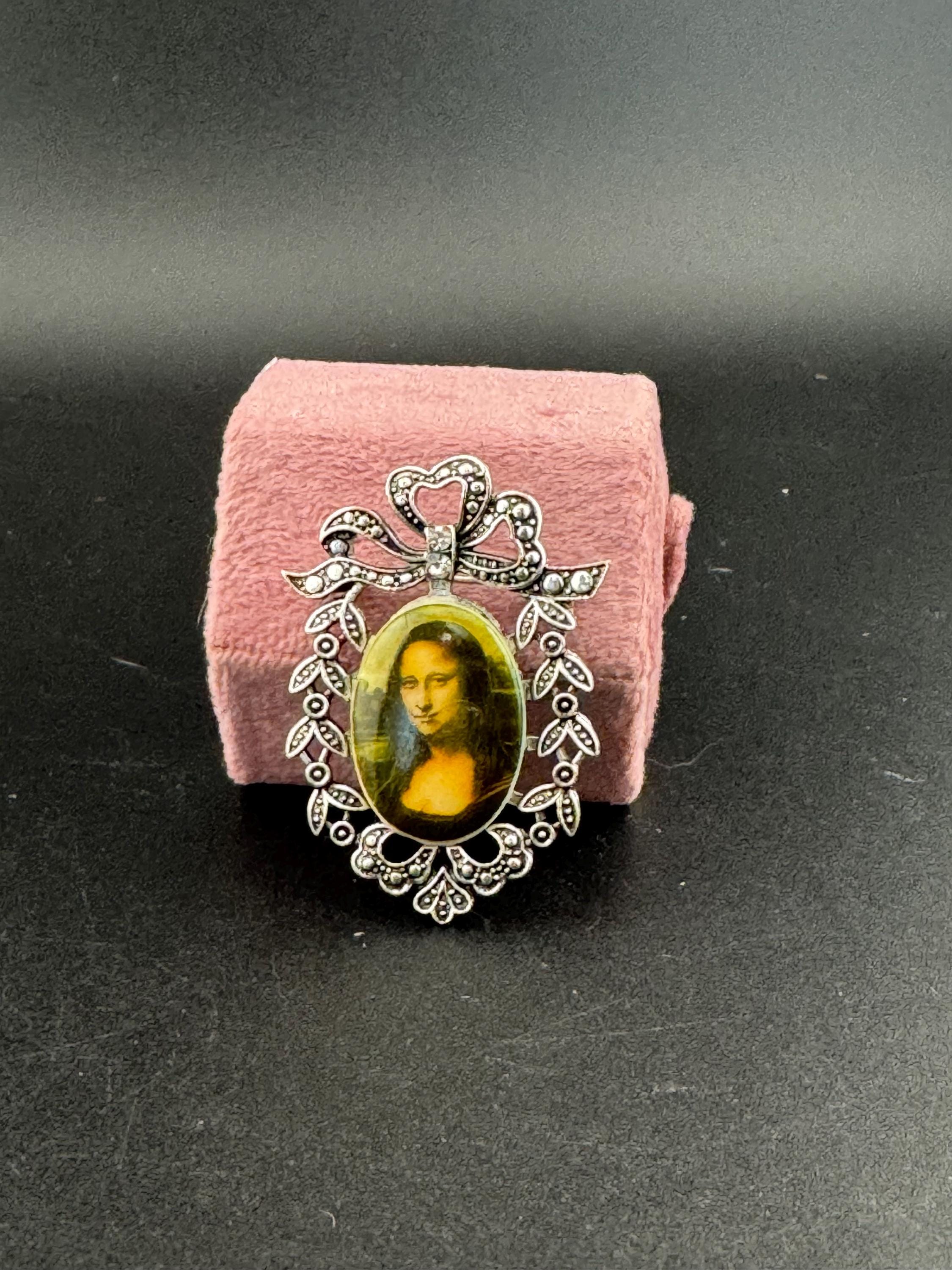 Handmade Mona Lisa Brooch: Vintage Ceramic Cabochon, Antique Silver Tone Frame