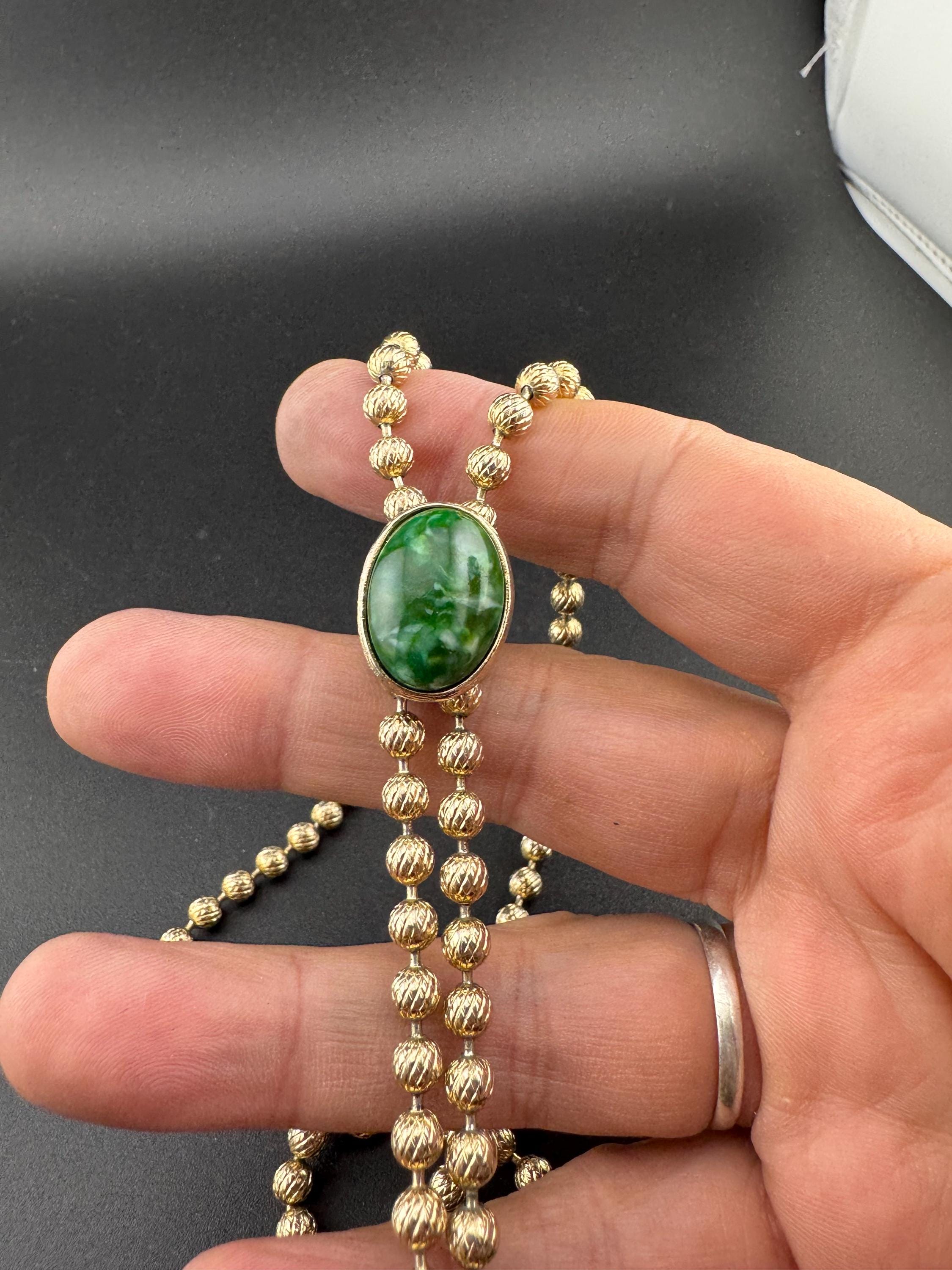 Signed Sarah Coventry gold tone ball bead chain drop tassel bolo necklace with green cabochon adjustable length