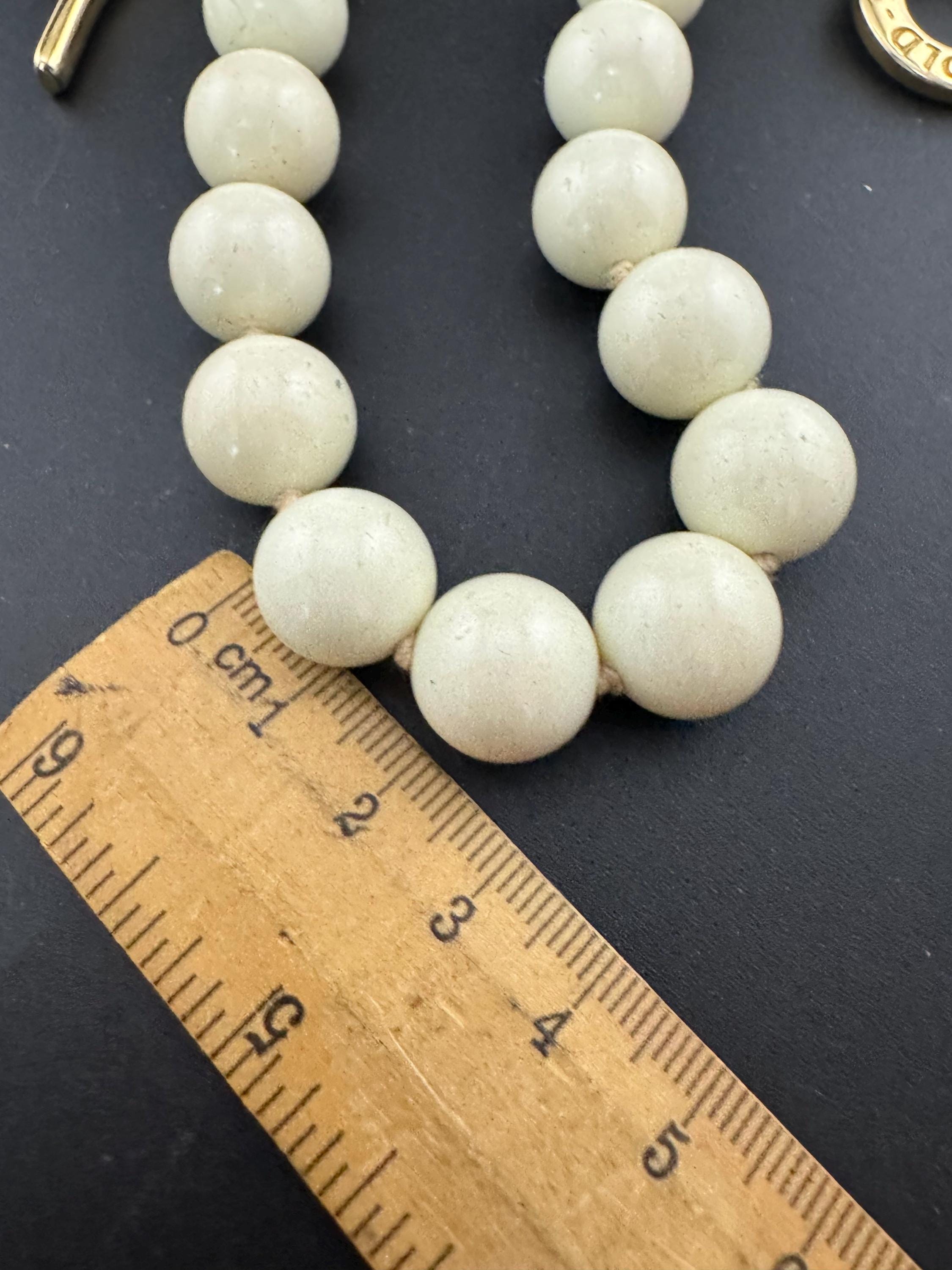 Signed Cotswold Collections Italian glass large beaded cream necklace adj to 50cm