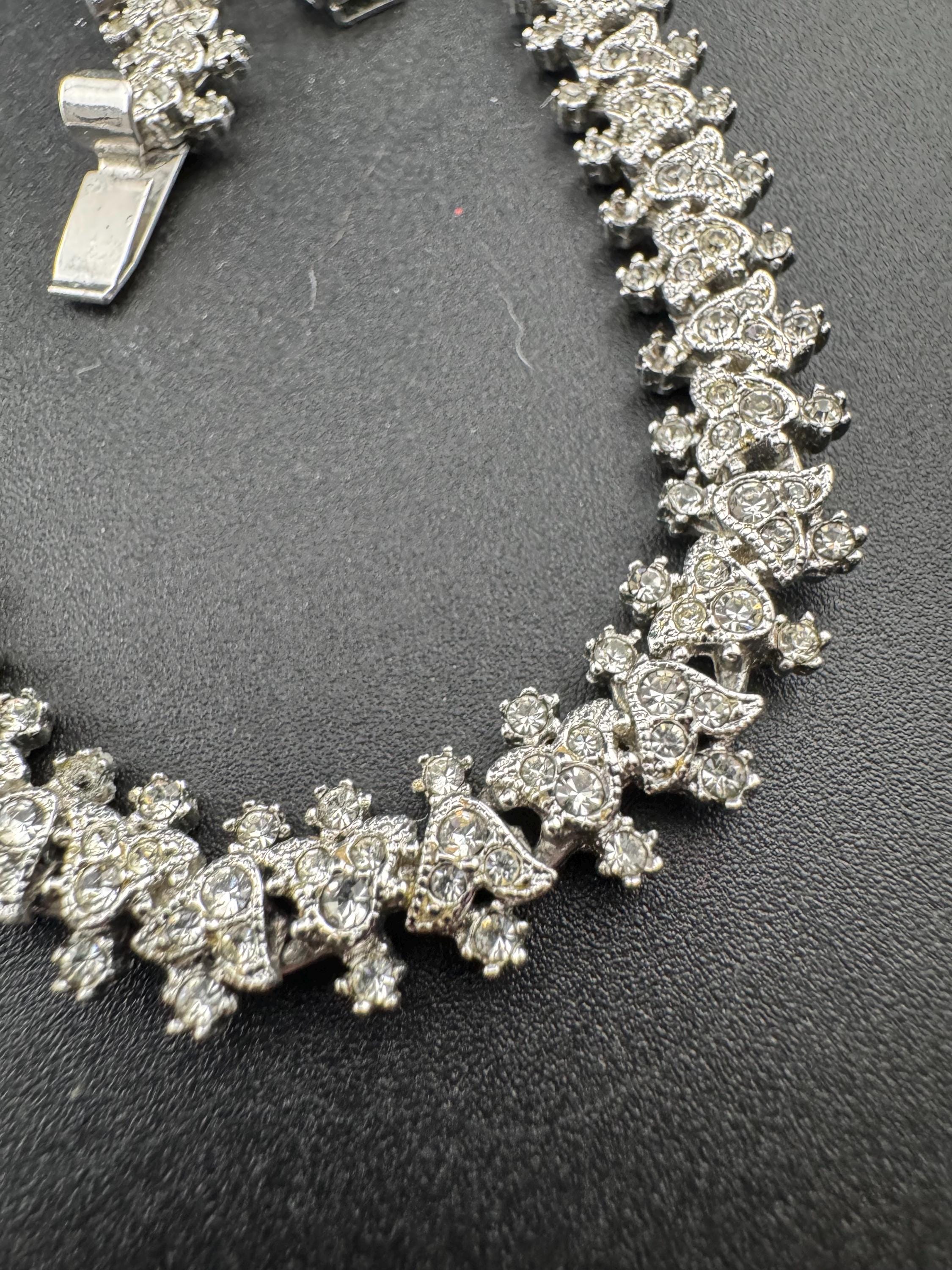 Petite fit Signed early A&S Attwood and Sawyer clear rhinestone collar crystal necklace silver tone 38cm