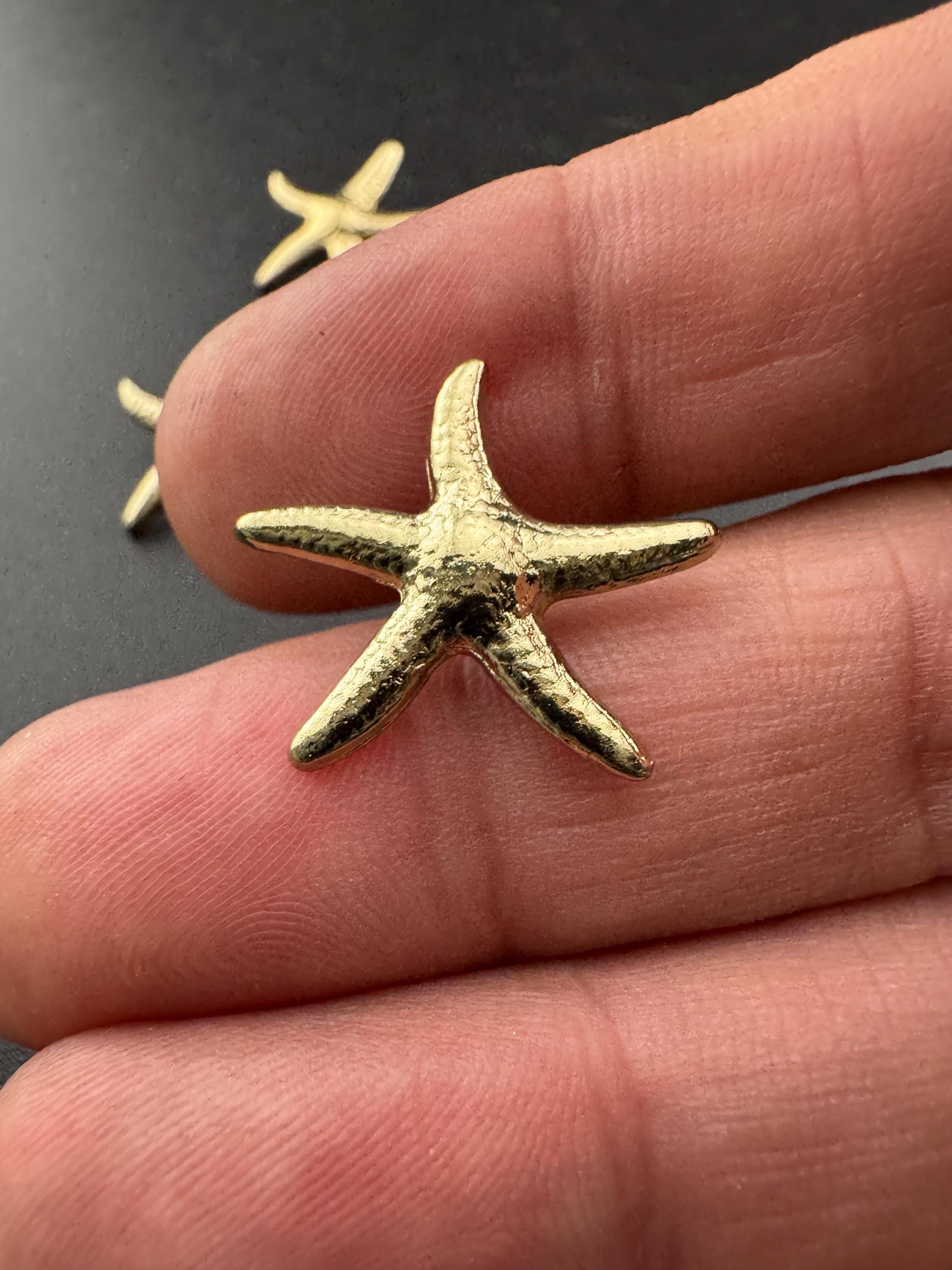 Pack of 6 pieces 20mm gold tone starfish buttons with metal shank nautical style