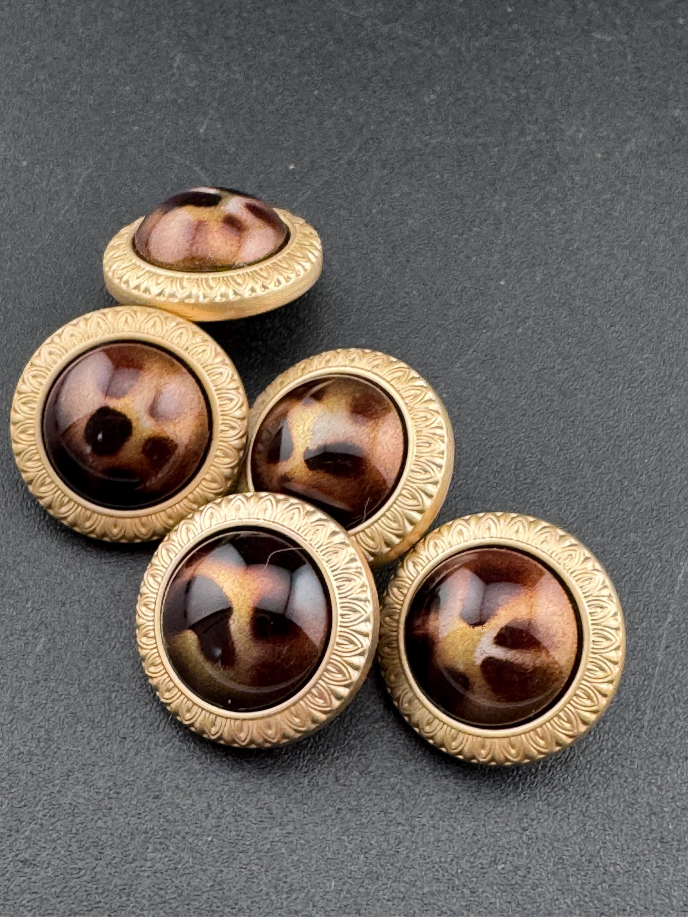 Leopard Print Buttons, Beige Brown Acrylic & Metal shank , 5 pack