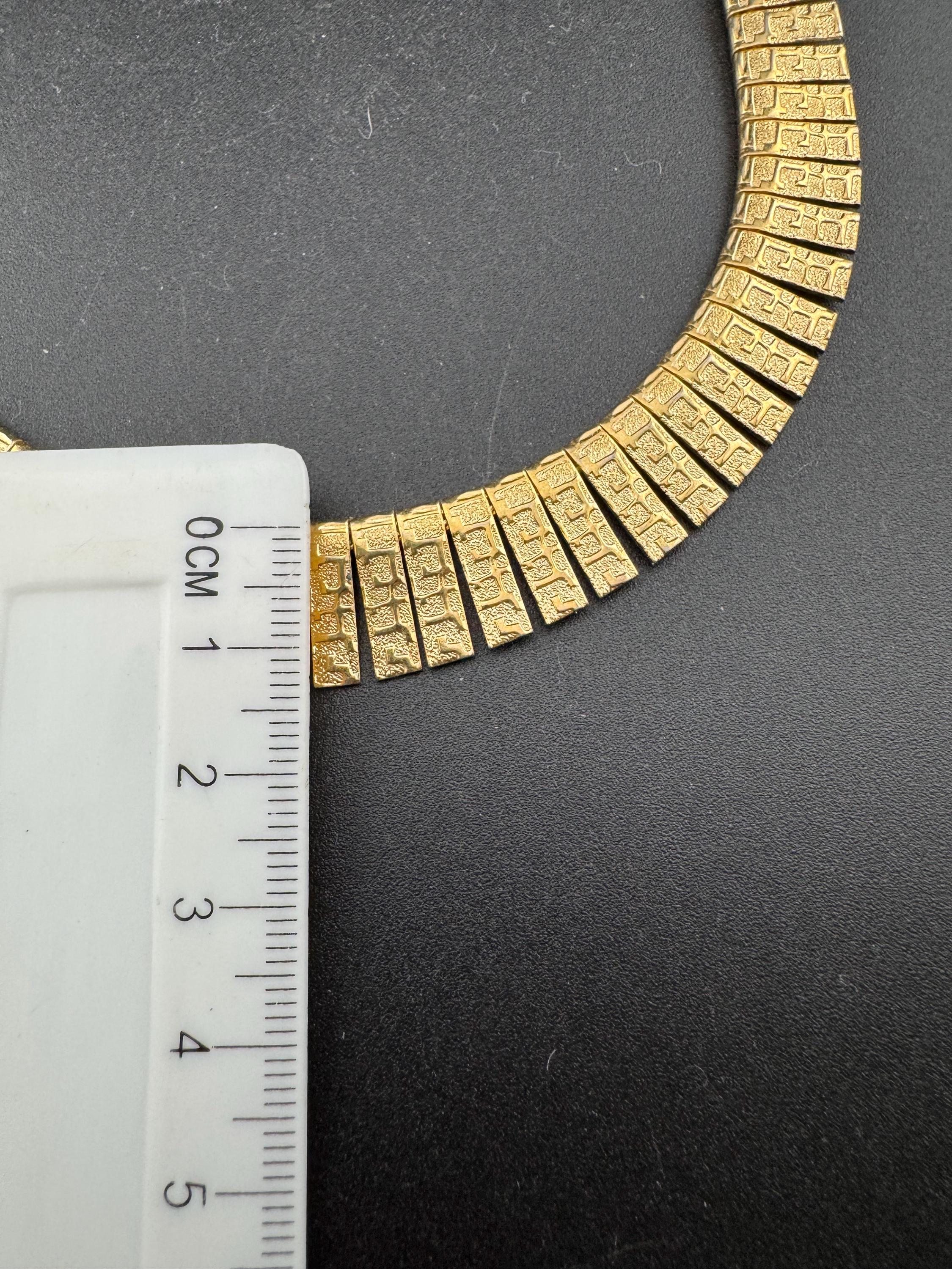 Vintage cleopatra Egyptian gold tone wide choker necklace