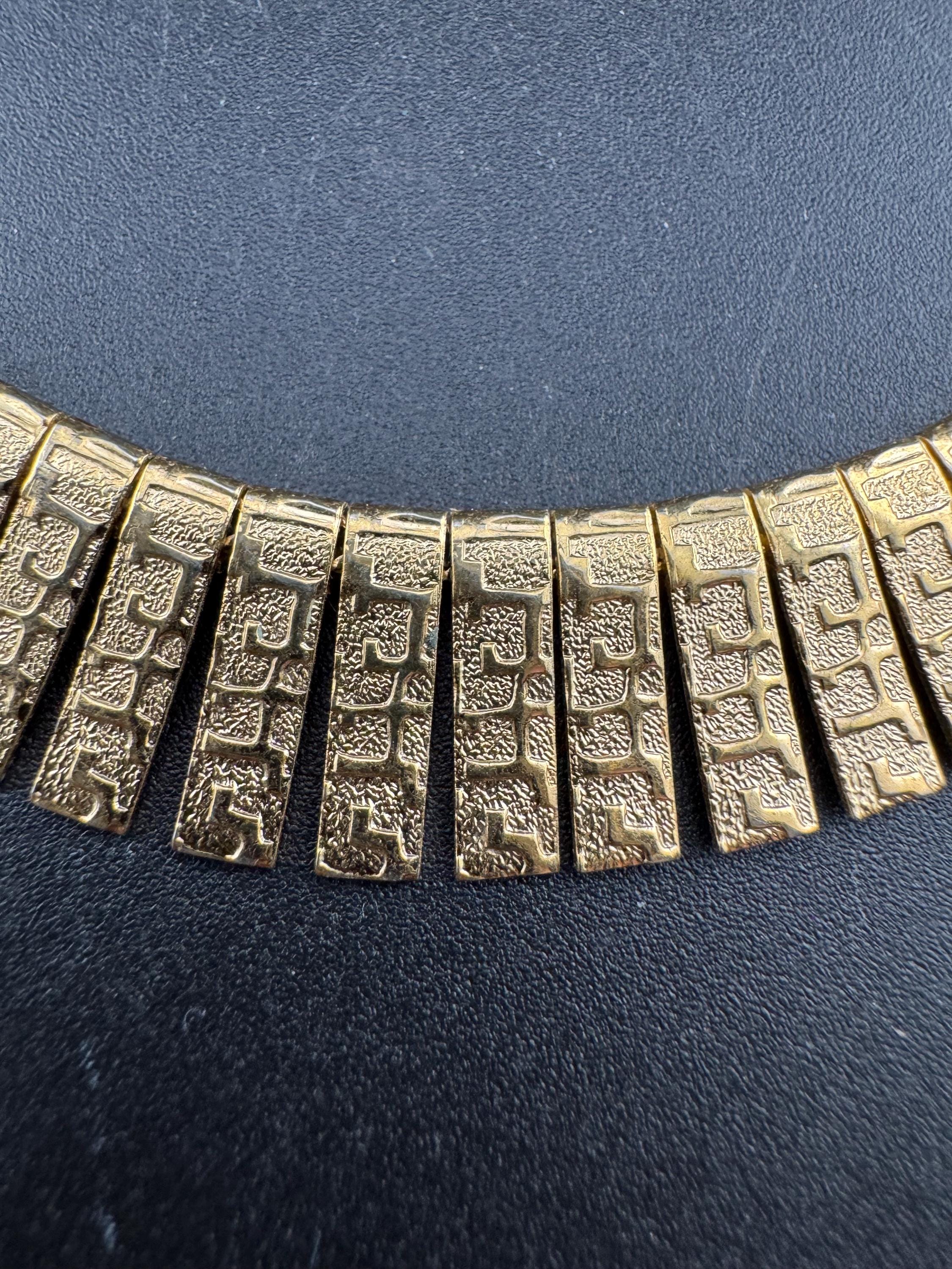 Vintage cleopatra Egyptian gold tone wide choker necklace