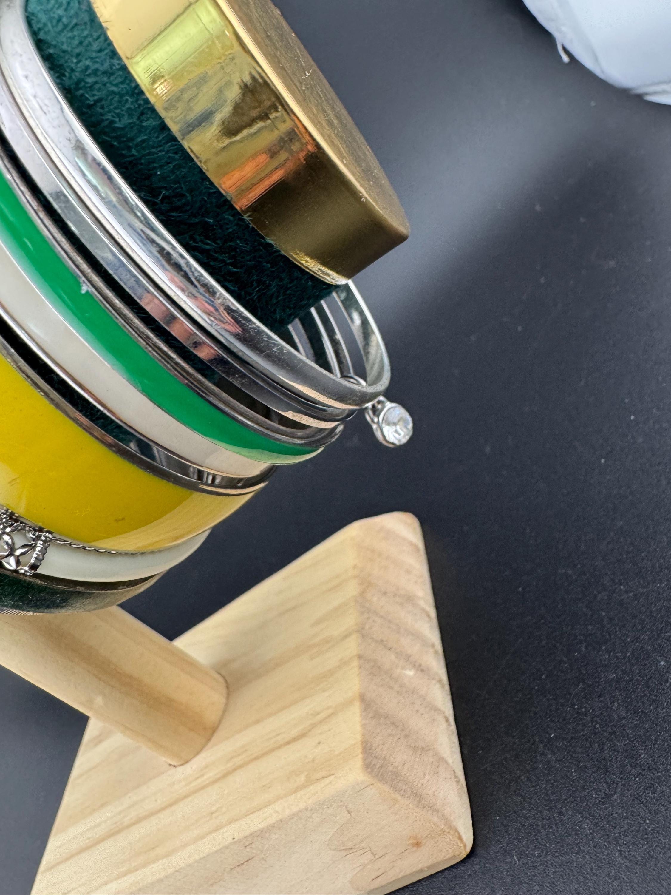 Vintage Stacking Bangle Set: Boho Hippie Bracelets with Malachite