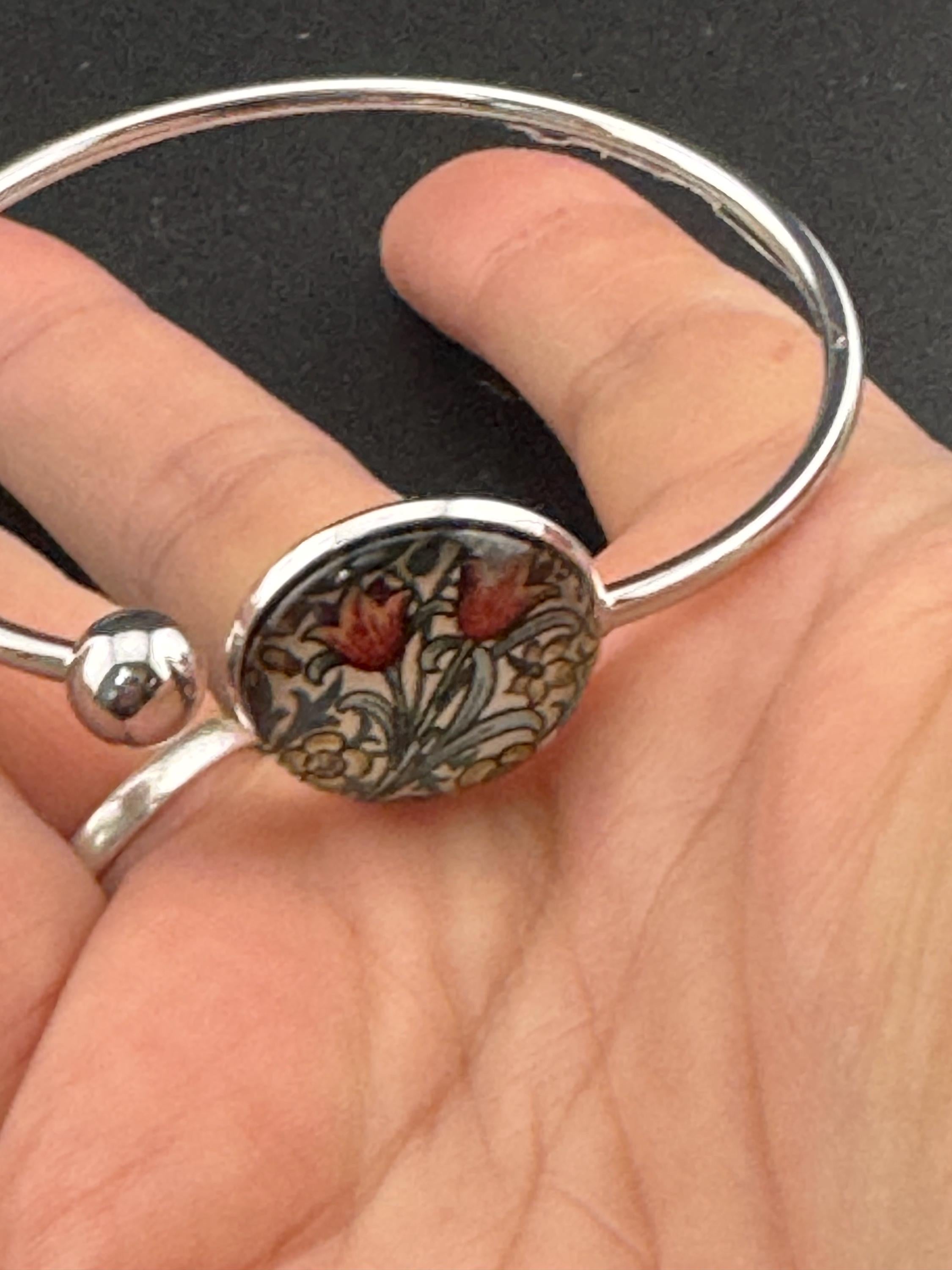 William morris tulip print stainless steel glass cabochon bangle bracelet