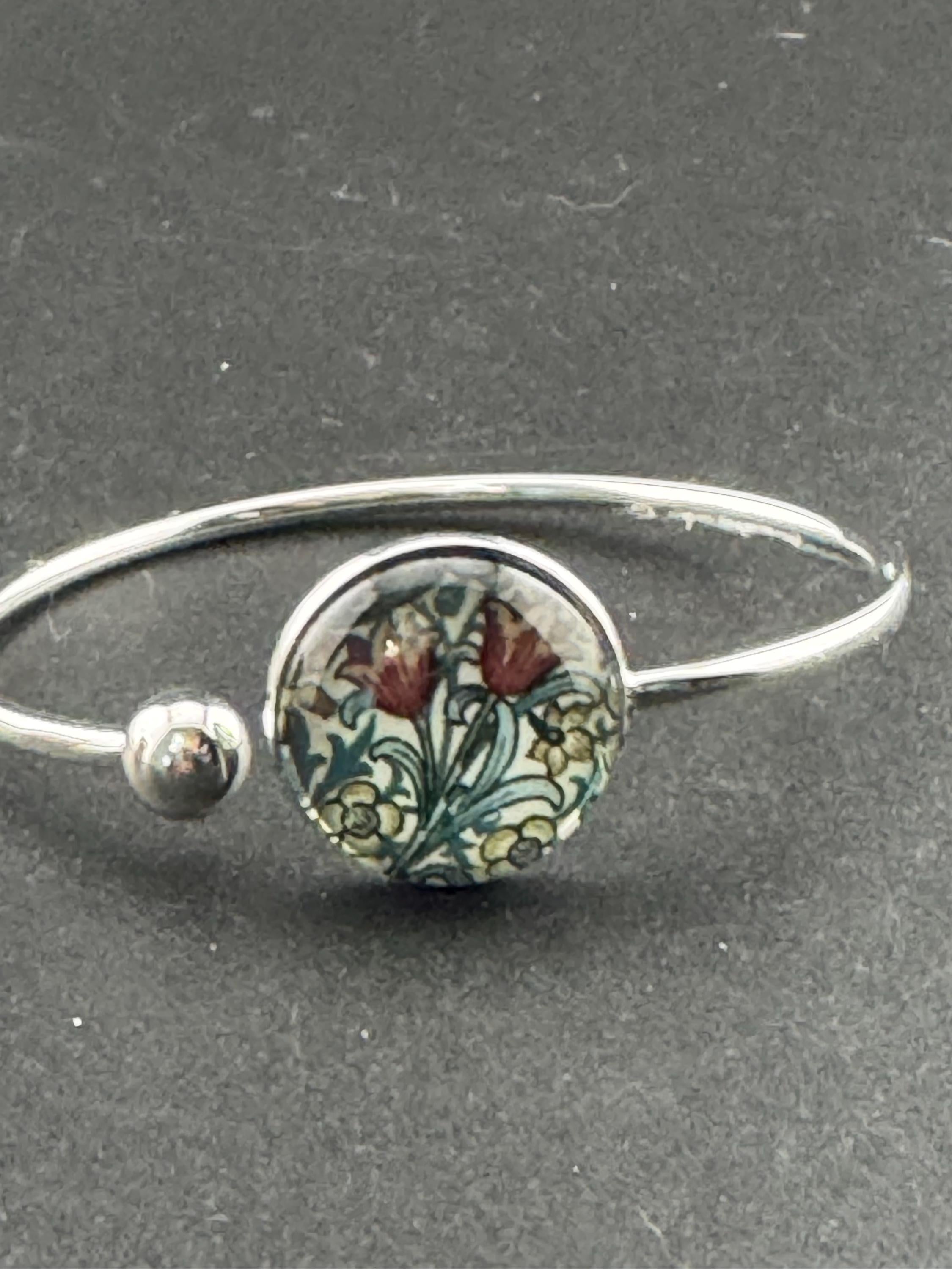 William morris tulip print stainless steel glass cabochon bangle bracelet