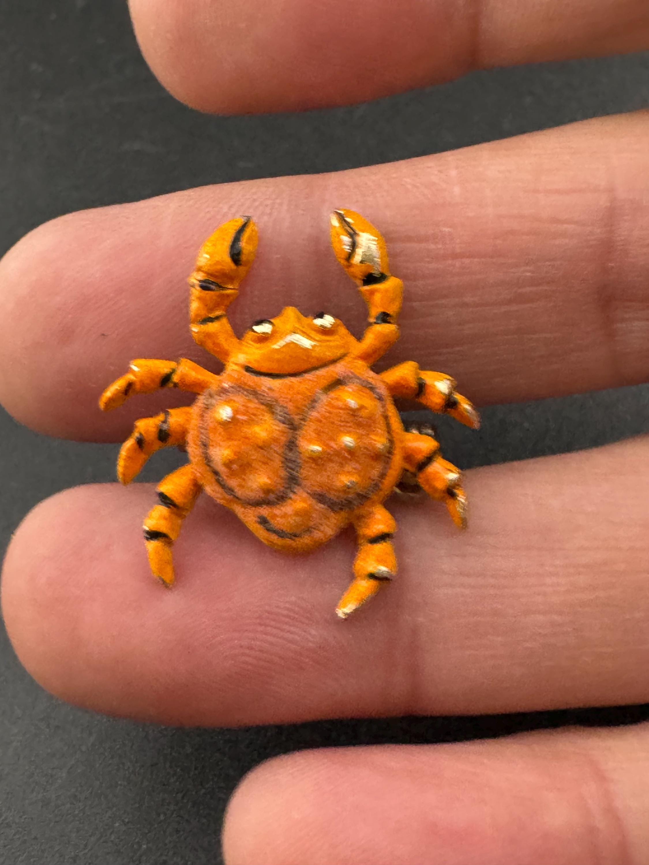 Kitsch Orange Enamel Crab Brooch: Gold Tone Nautical Pin
