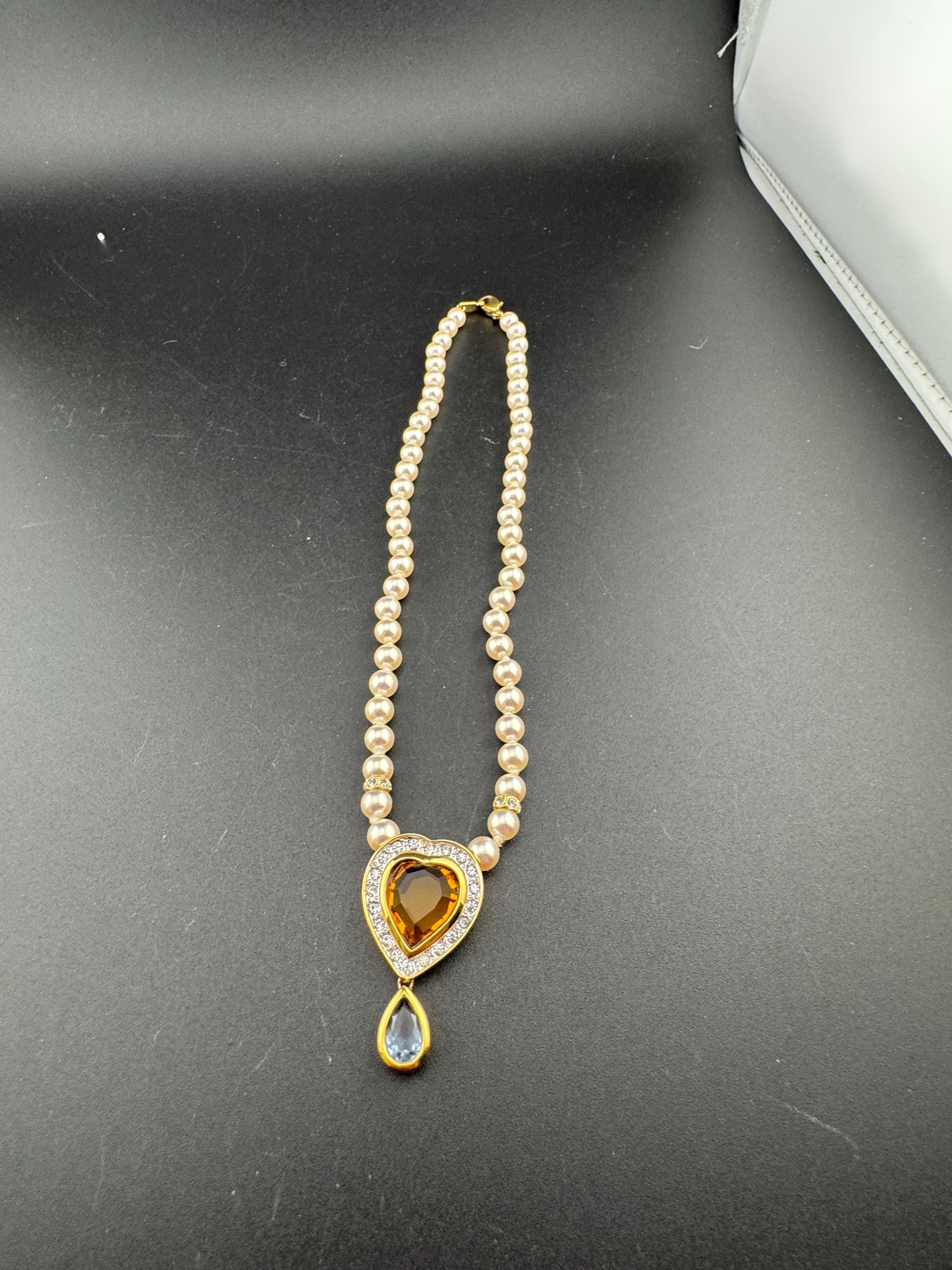 Signed Swarovski SAL gold tone high end orange topaz crystal heart diamanté pearl necklace