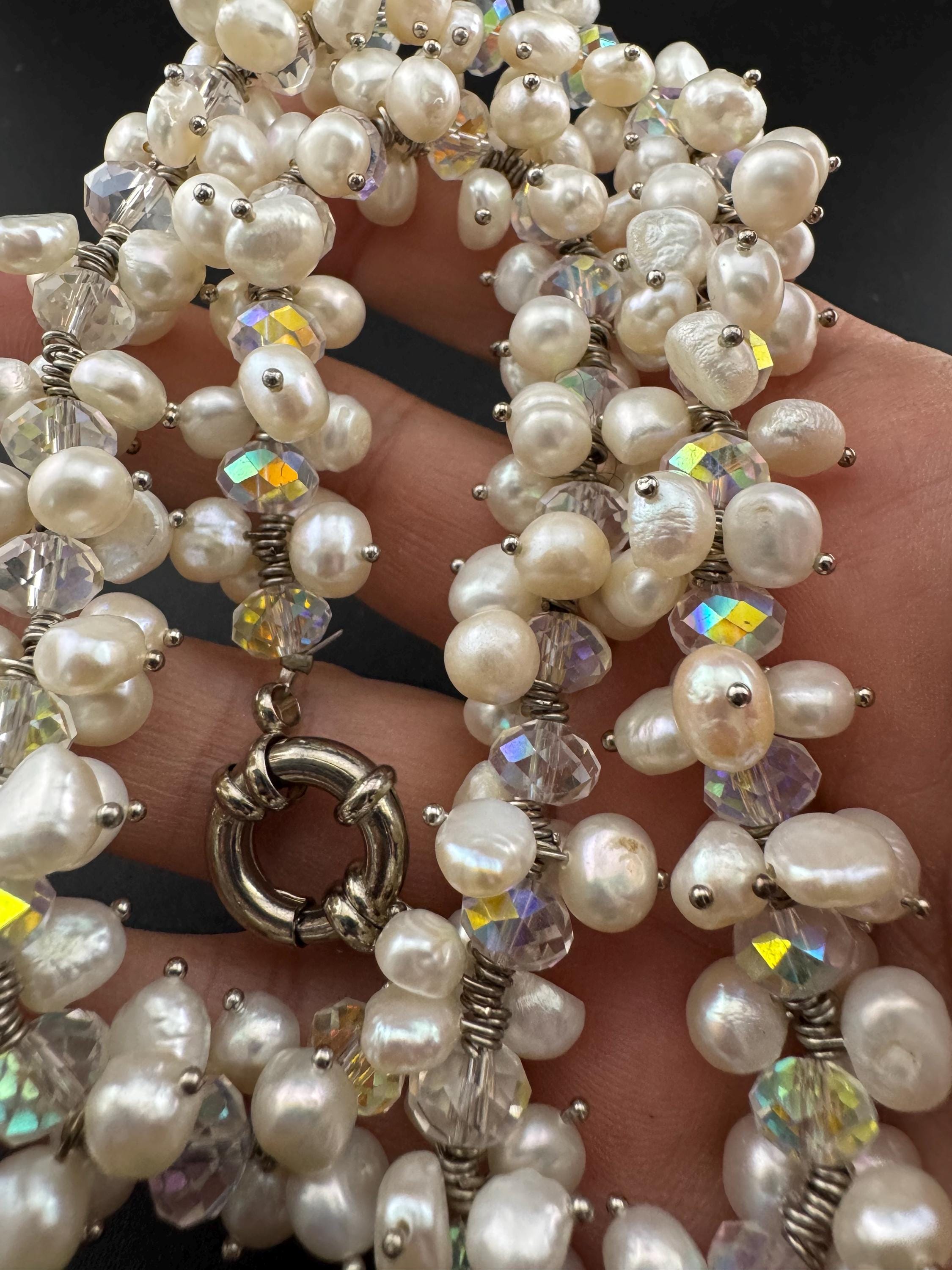 Vintage cream genuine freshwater pearl cluster bead choker necklace with faceted glass beads and captains clasp