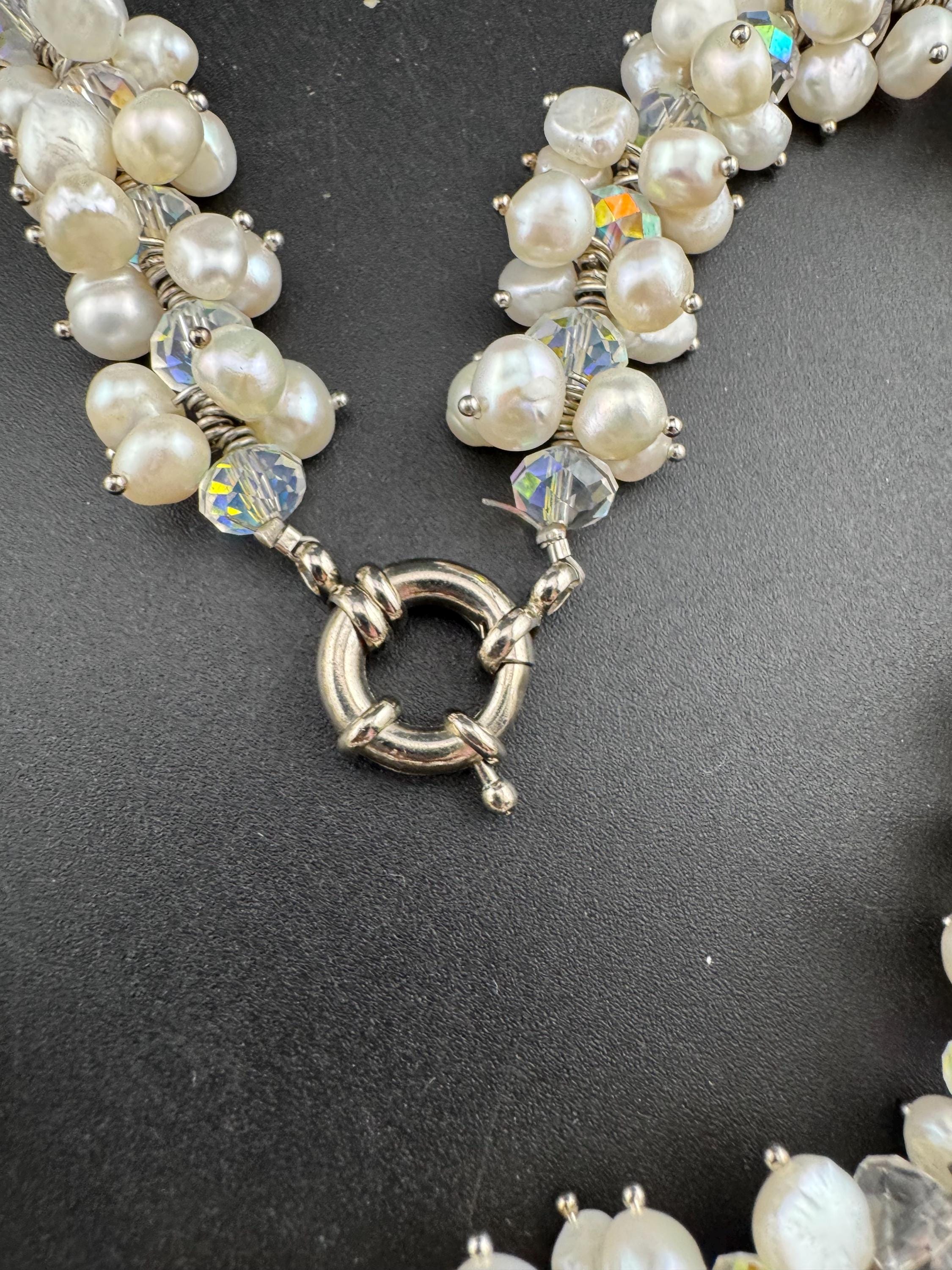 Vintage cream genuine freshwater pearl cluster bead choker necklace with faceted glass beads and captains clasp
