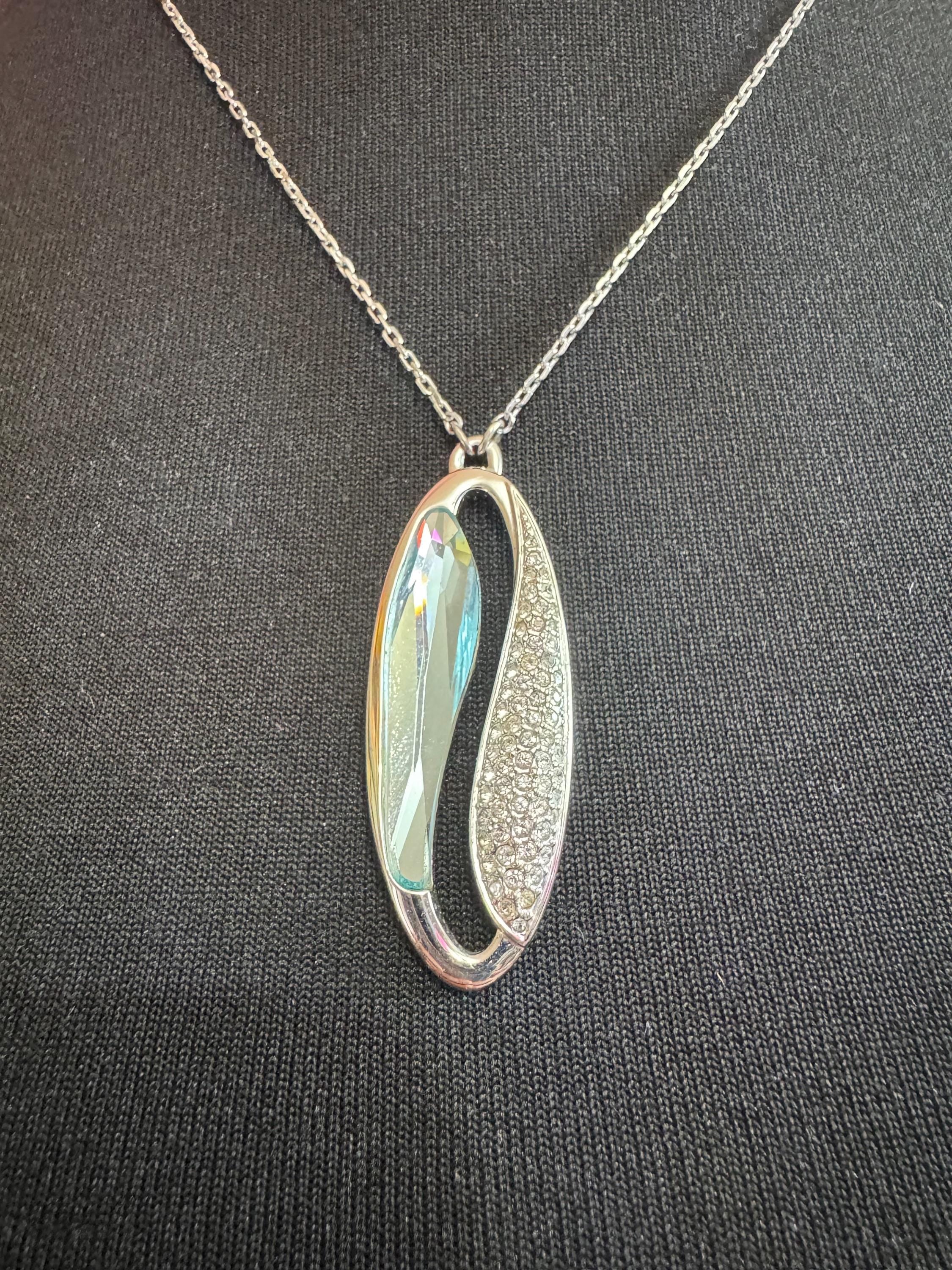 Signed Swarovski silver tone aquamarine blue and clear crystal diamanté designer oval pendant drop necklace