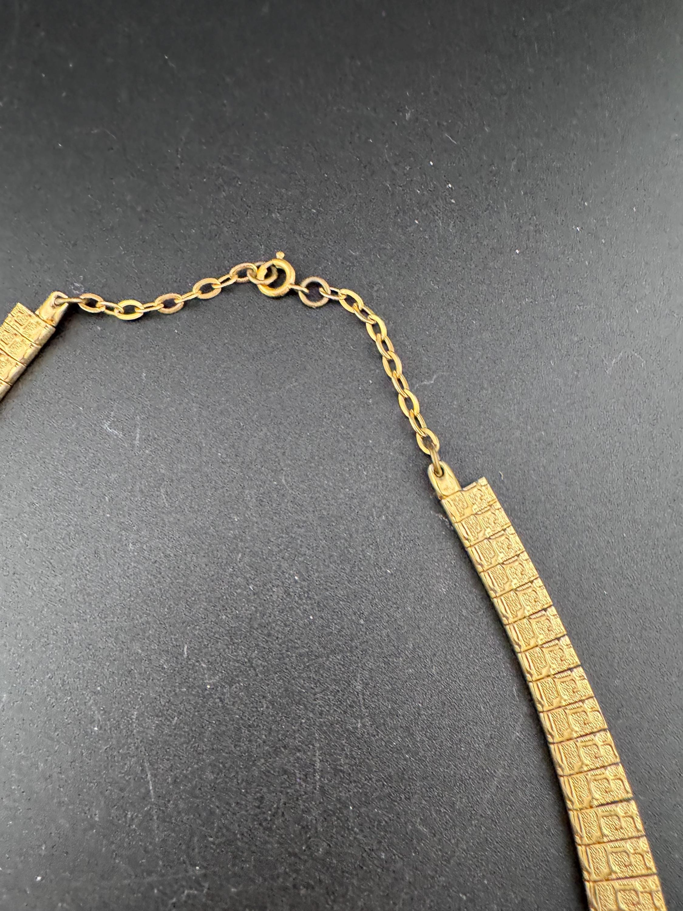 Vintage cleopatra Egyptian gold tone wide choker necklace