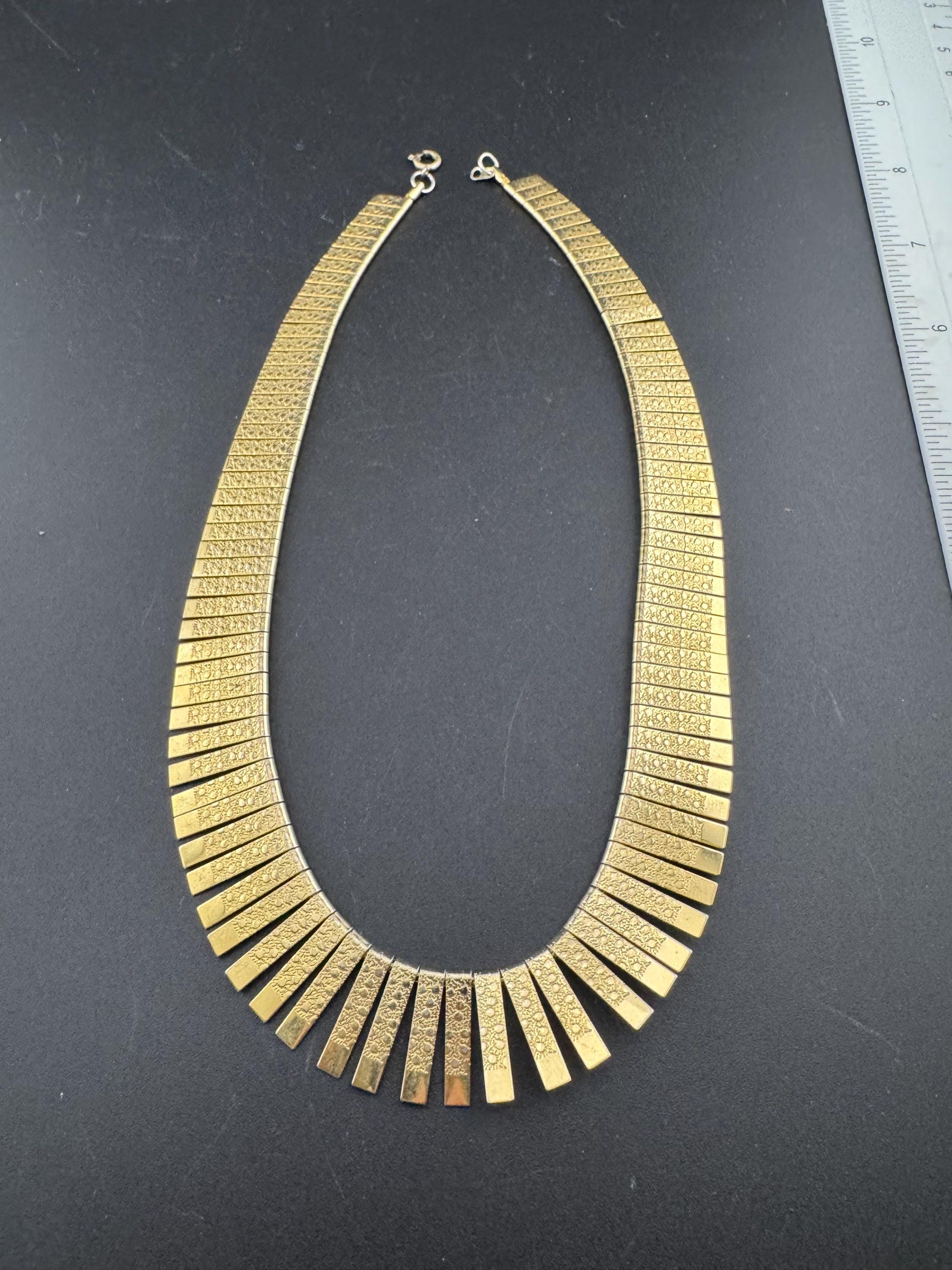 Vintage cleopatra Egyptian gold tone wide choker necklace