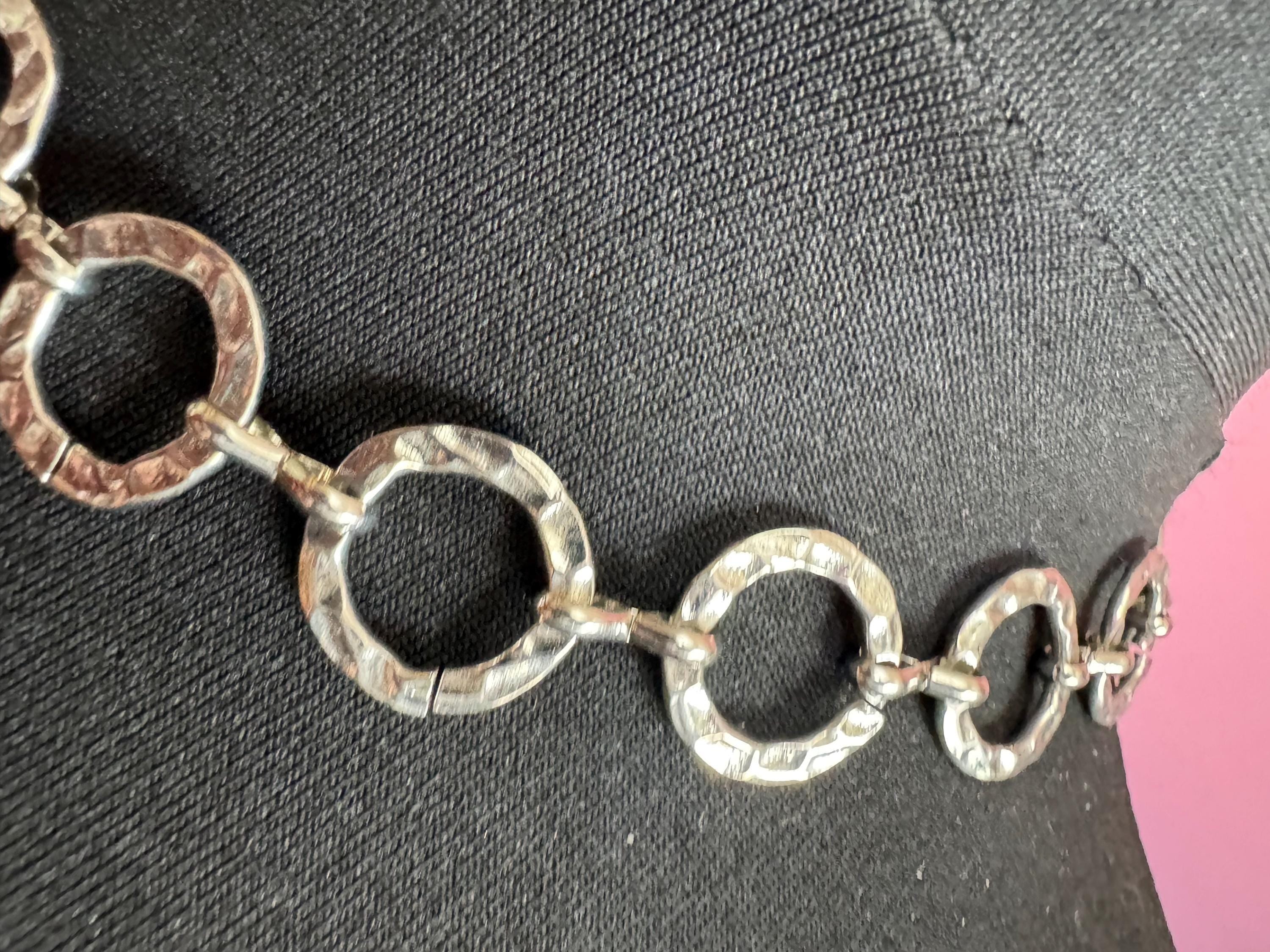 textured chain Link loop necklace, Vintage silver tone