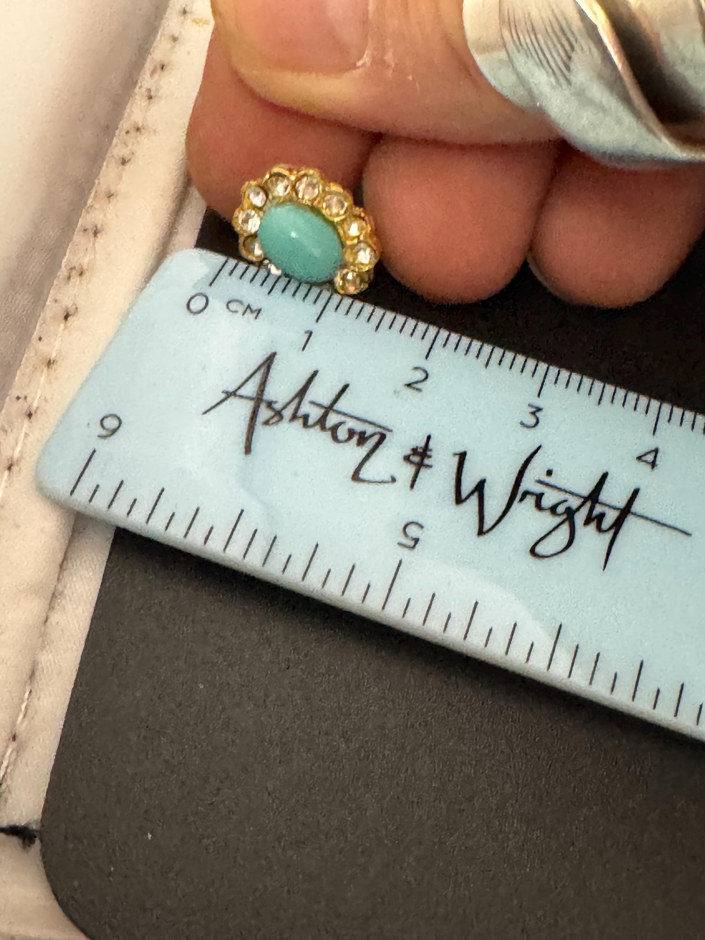 Retro oval turquoise blue cabochon gold tone jewellery set. Necklace and pierced stud earrings, clear glass diamanté gold tone Demi parure